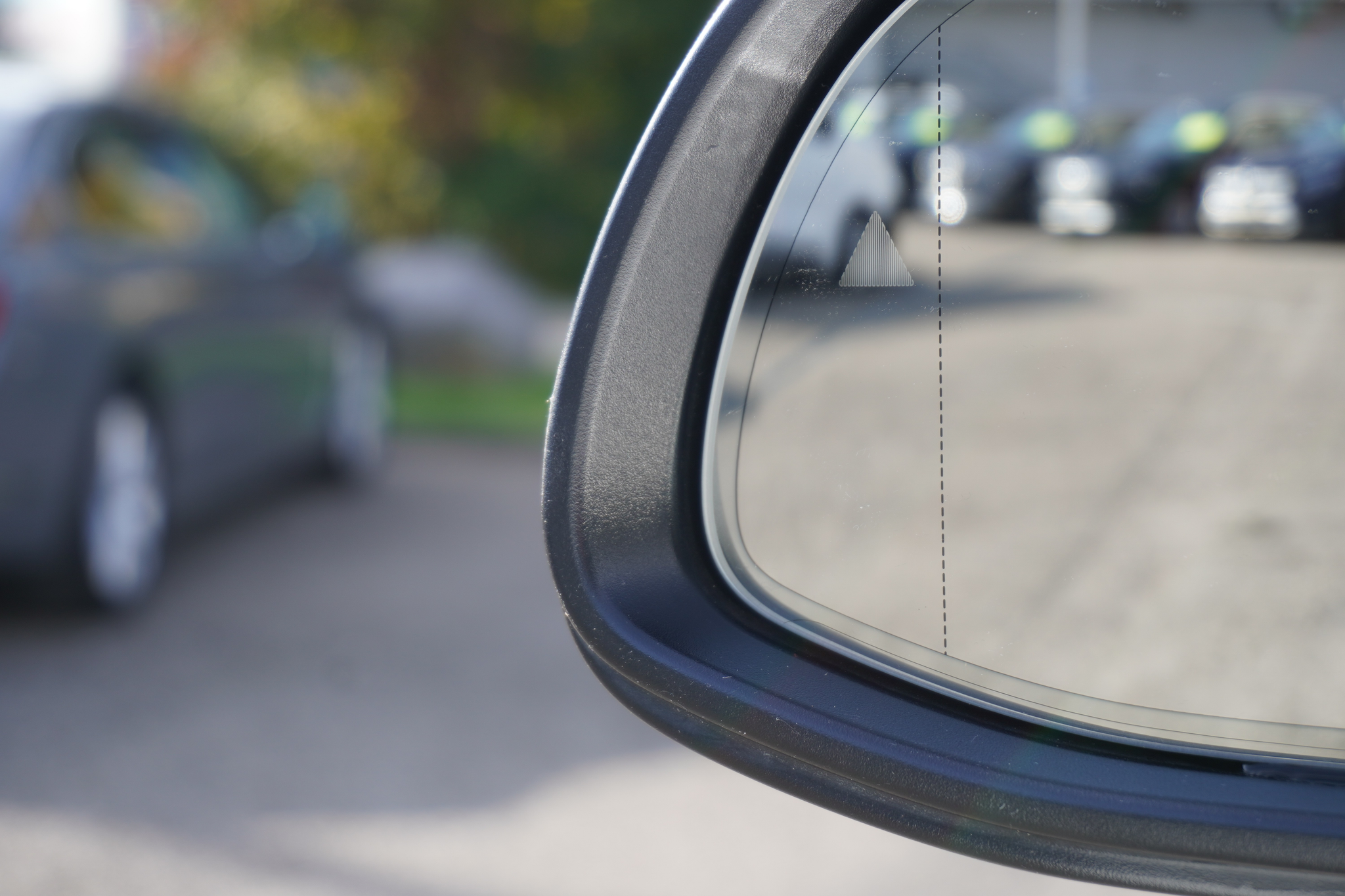 listing desktop thumbnail image 28