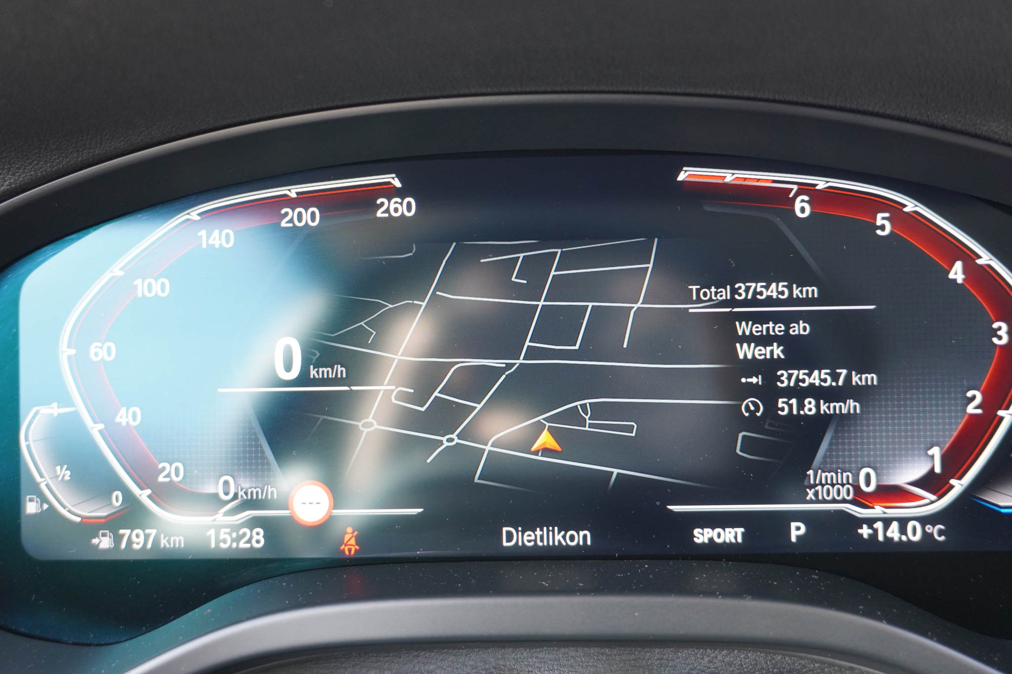 listing desktop thumbnail image 24