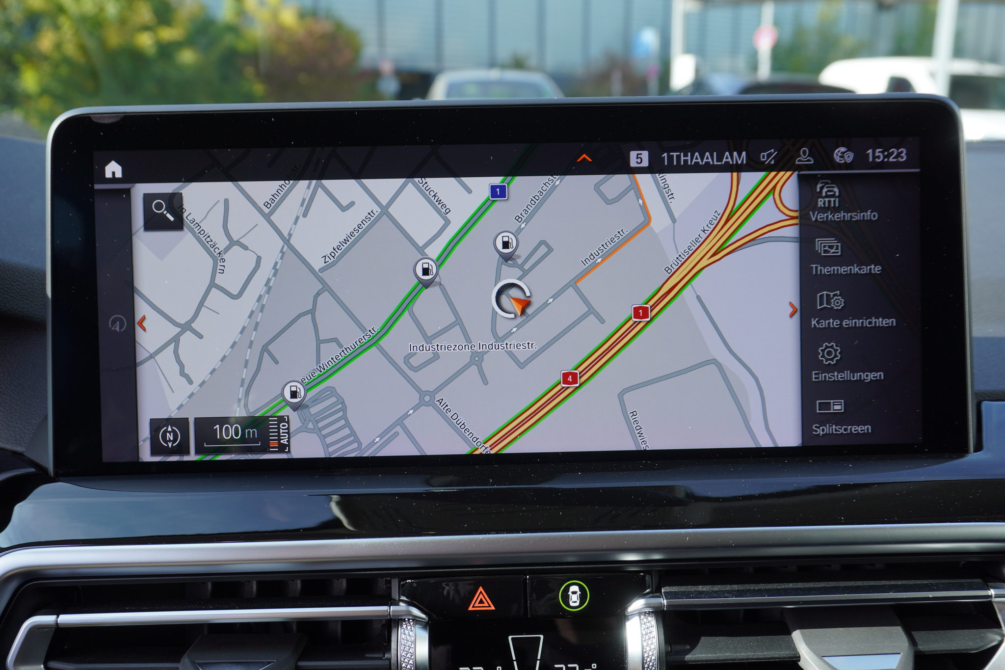 listing desktop thumbnail image 16