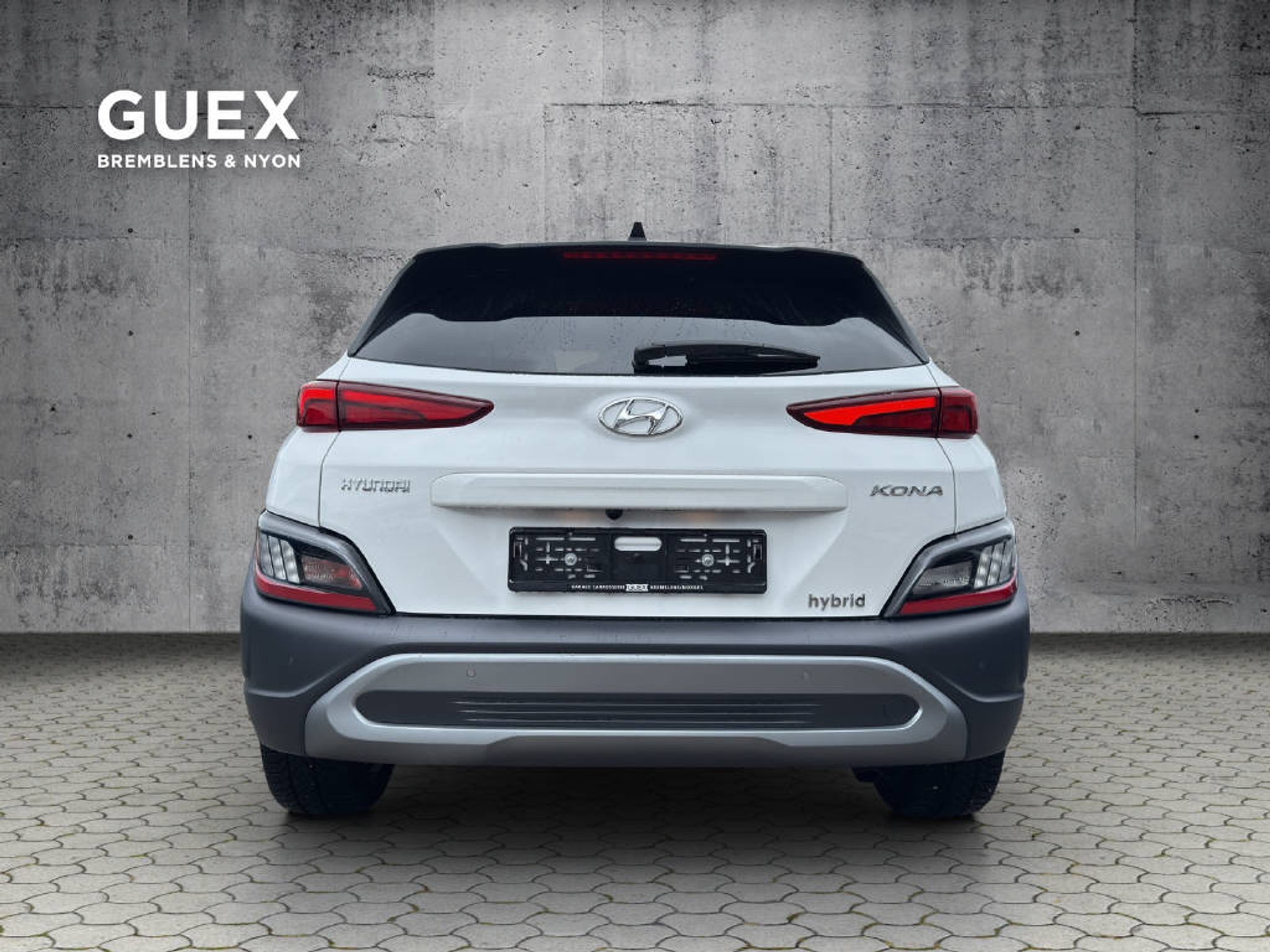 listing desktop thumbnail image 3