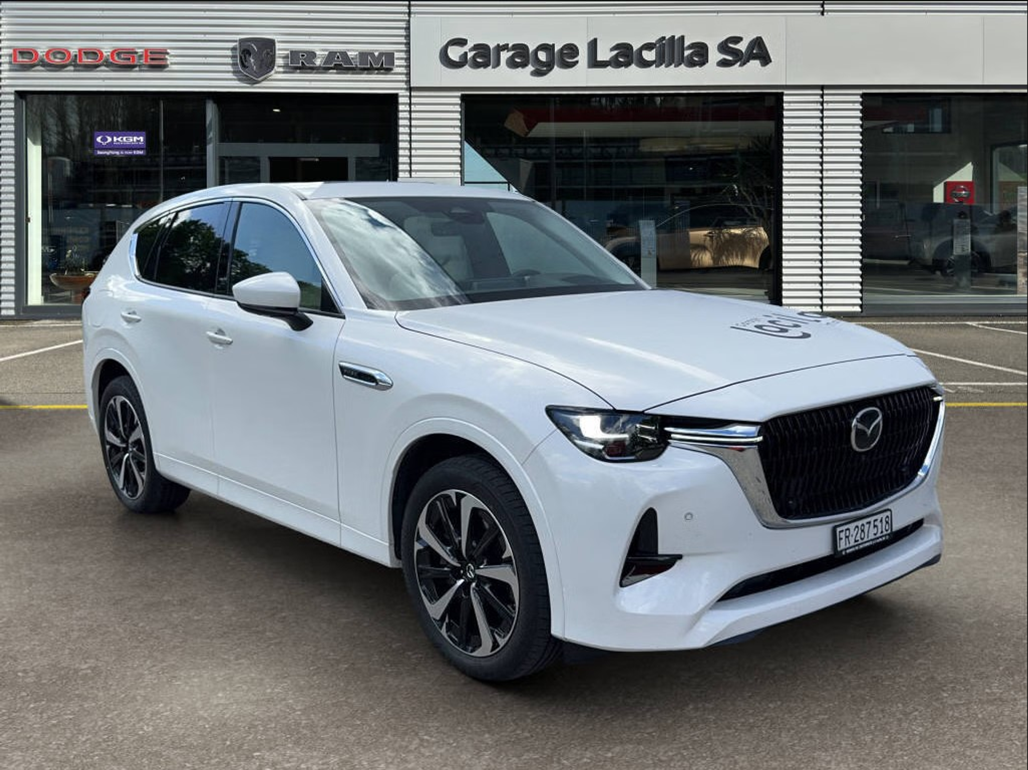 listing desktop thumbnail image 0