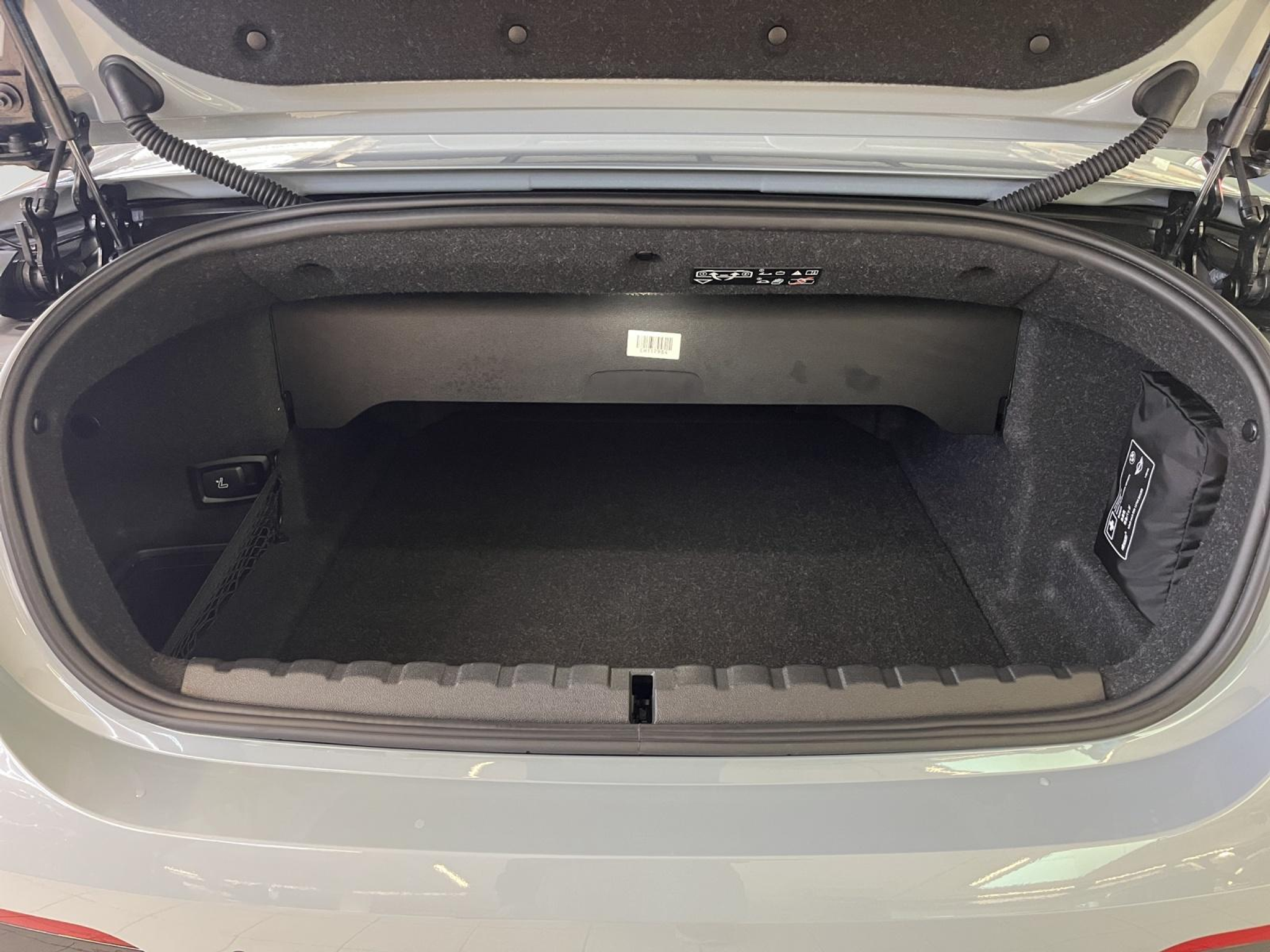 listing desktop thumbnail image 17