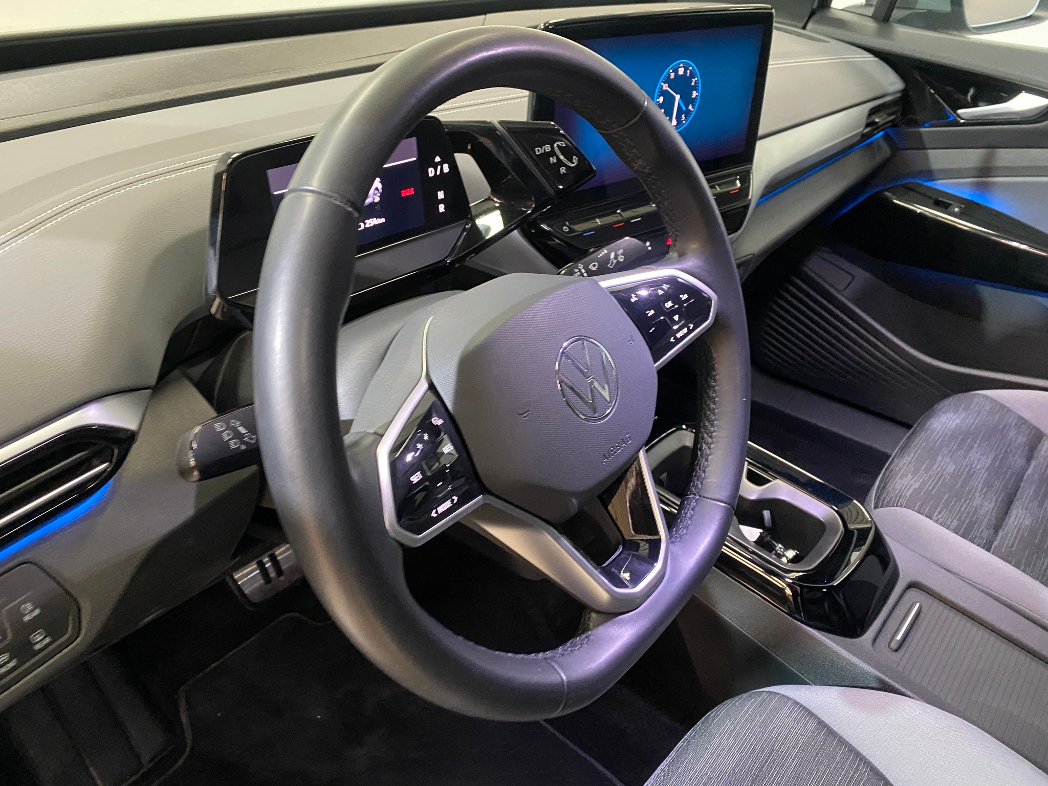 listing desktop thumbnail image 6