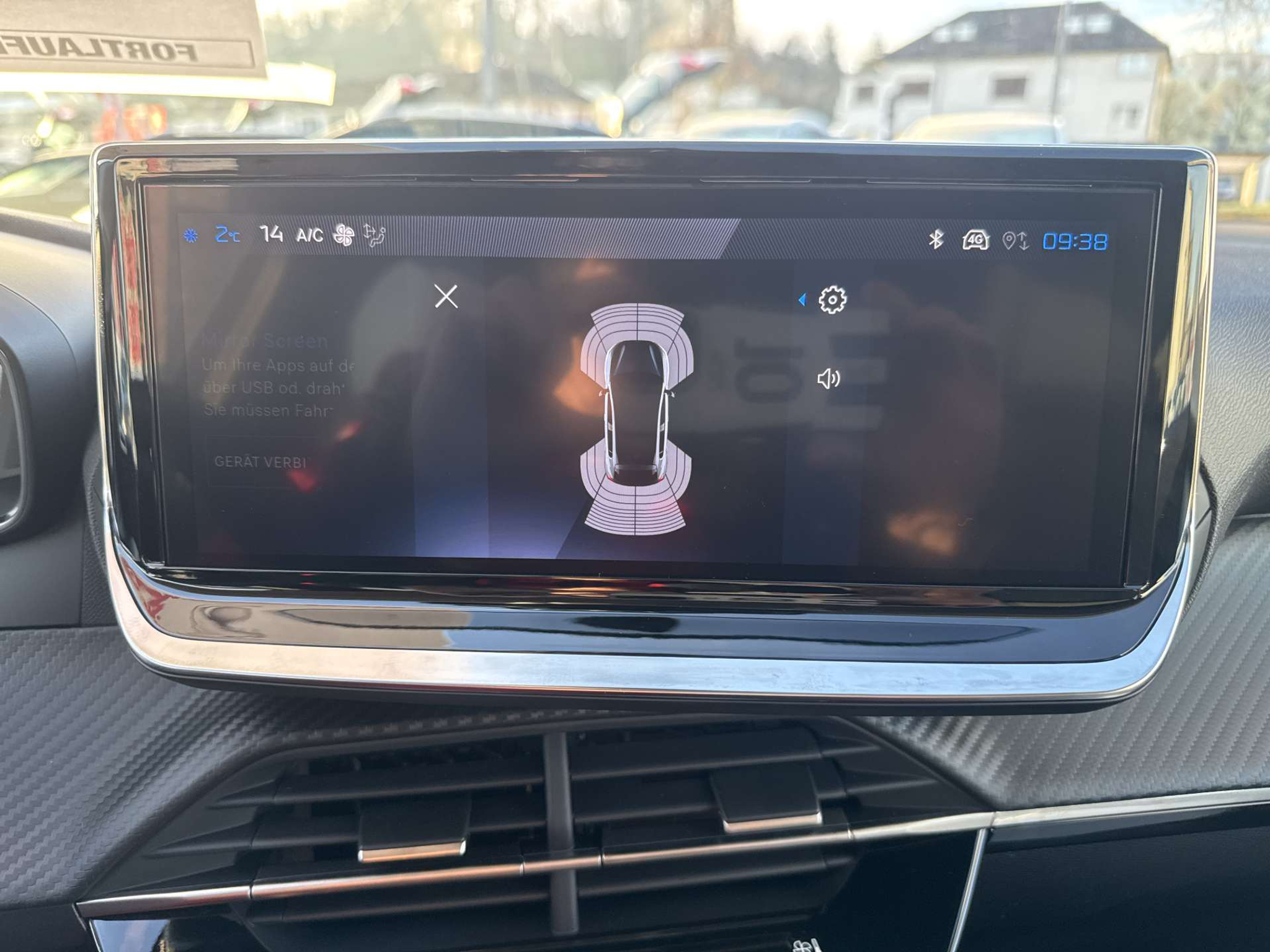 listing desktop thumbnail image 9