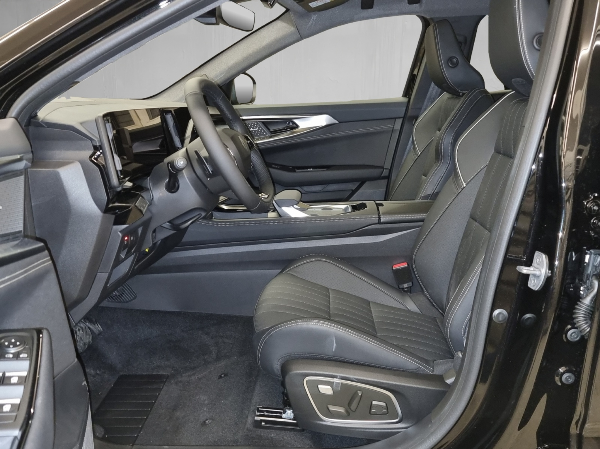 listing desktop thumbnail image 6