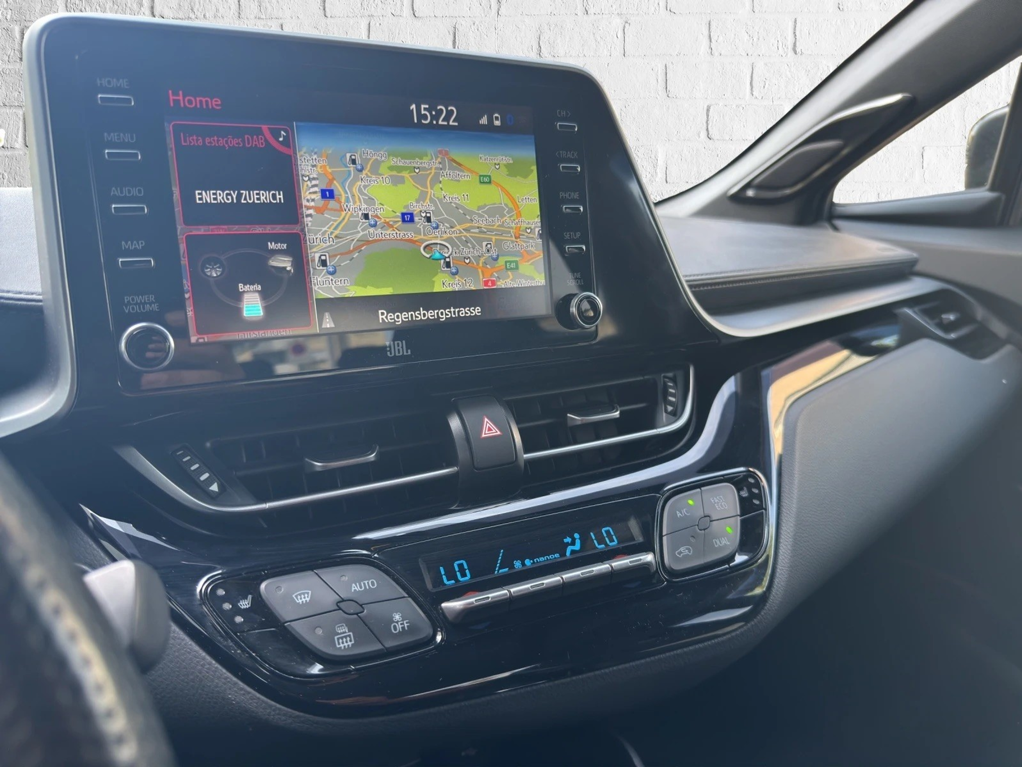 listing desktop thumbnail image 18