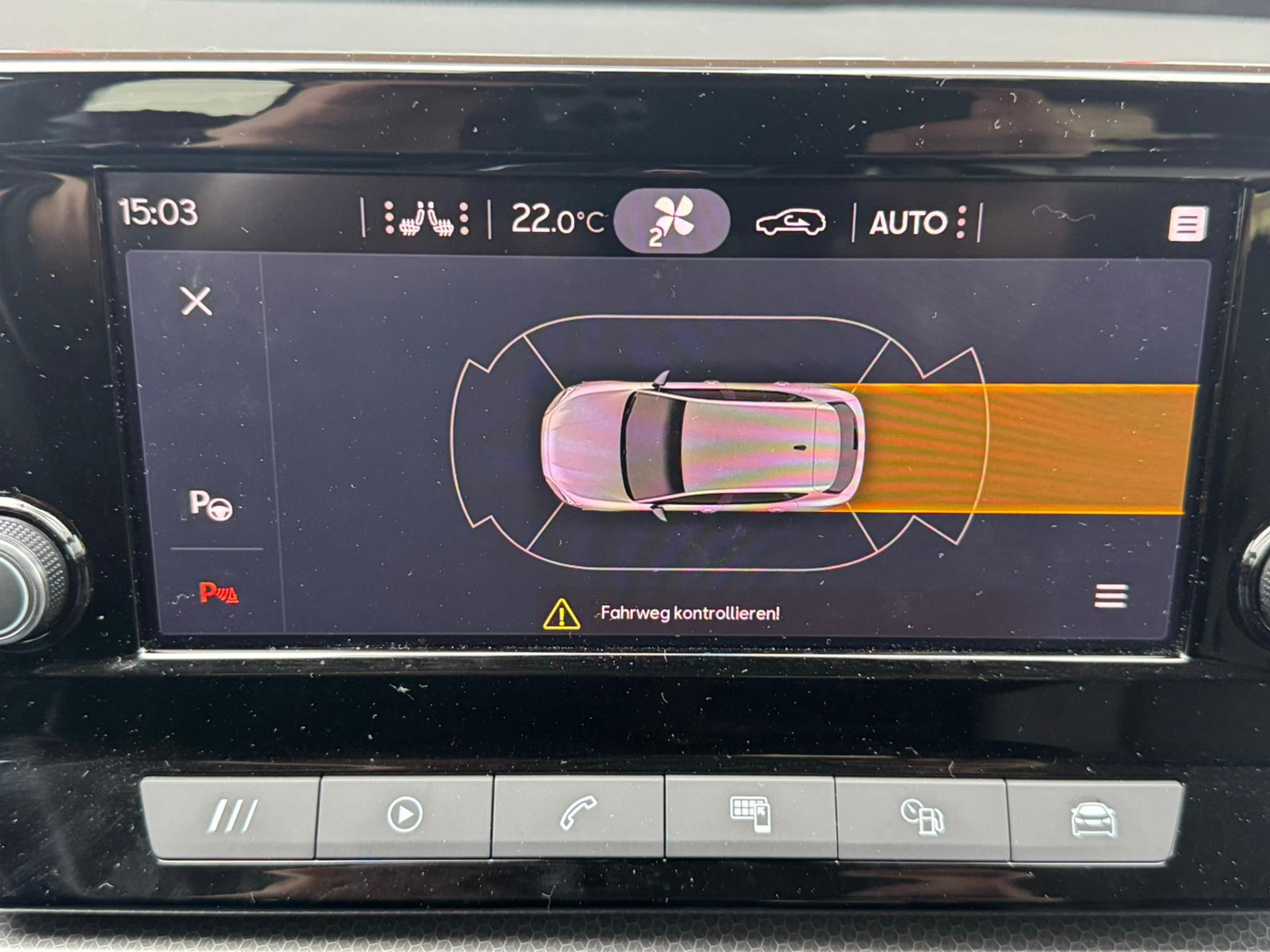 listing desktop thumbnail image 22