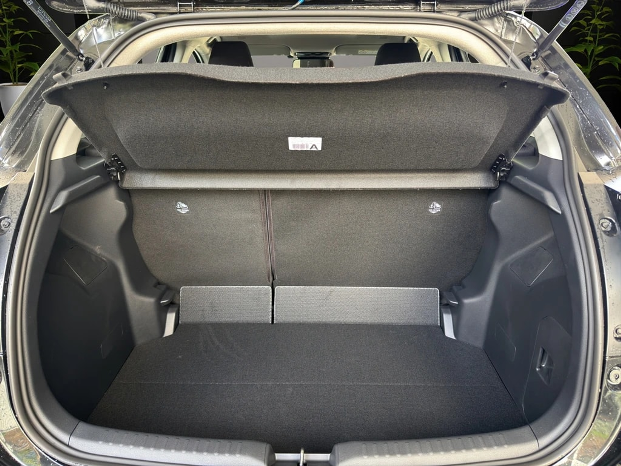 listing desktop thumbnail image 13