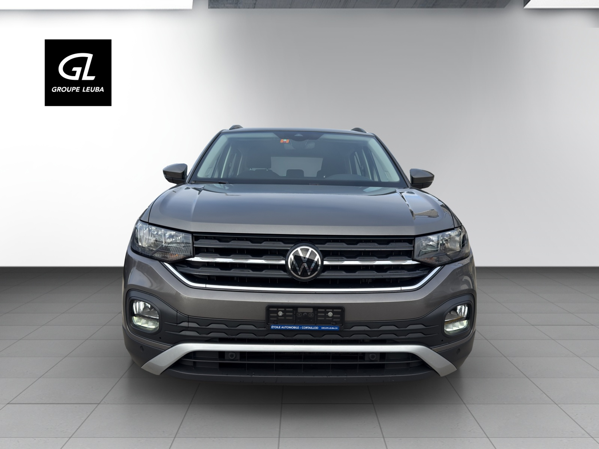 listing desktop thumbnail image 2