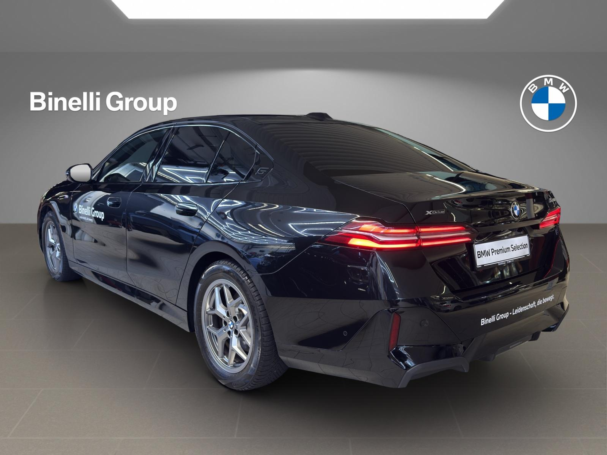 listing desktop thumbnail image 2