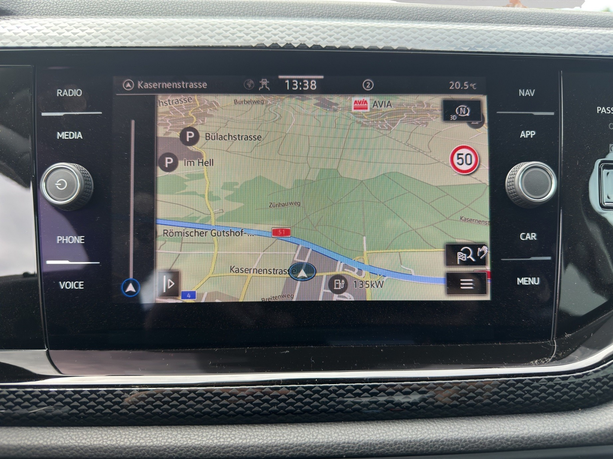 listing desktop thumbnail image 13