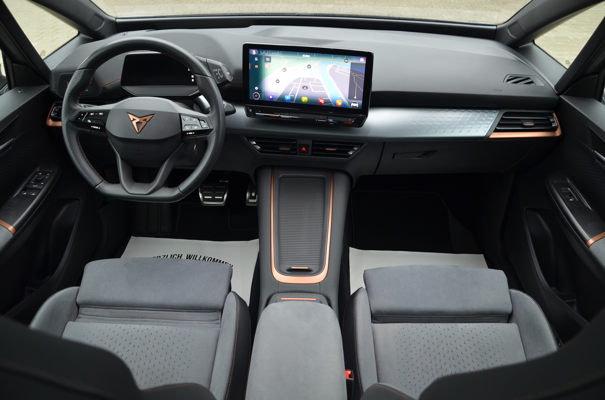 listing desktop thumbnail image 13