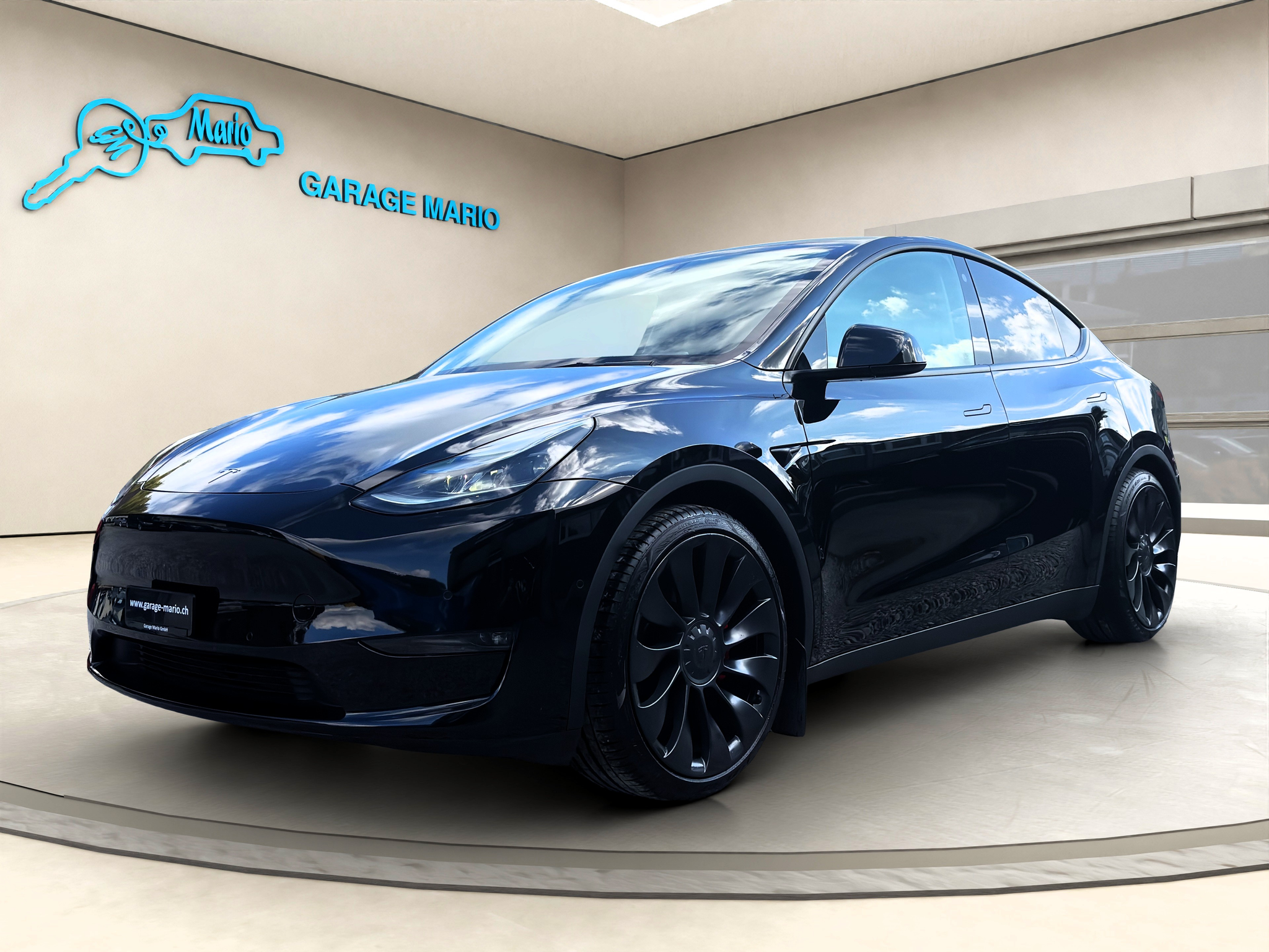 listing desktop thumbnail image 2