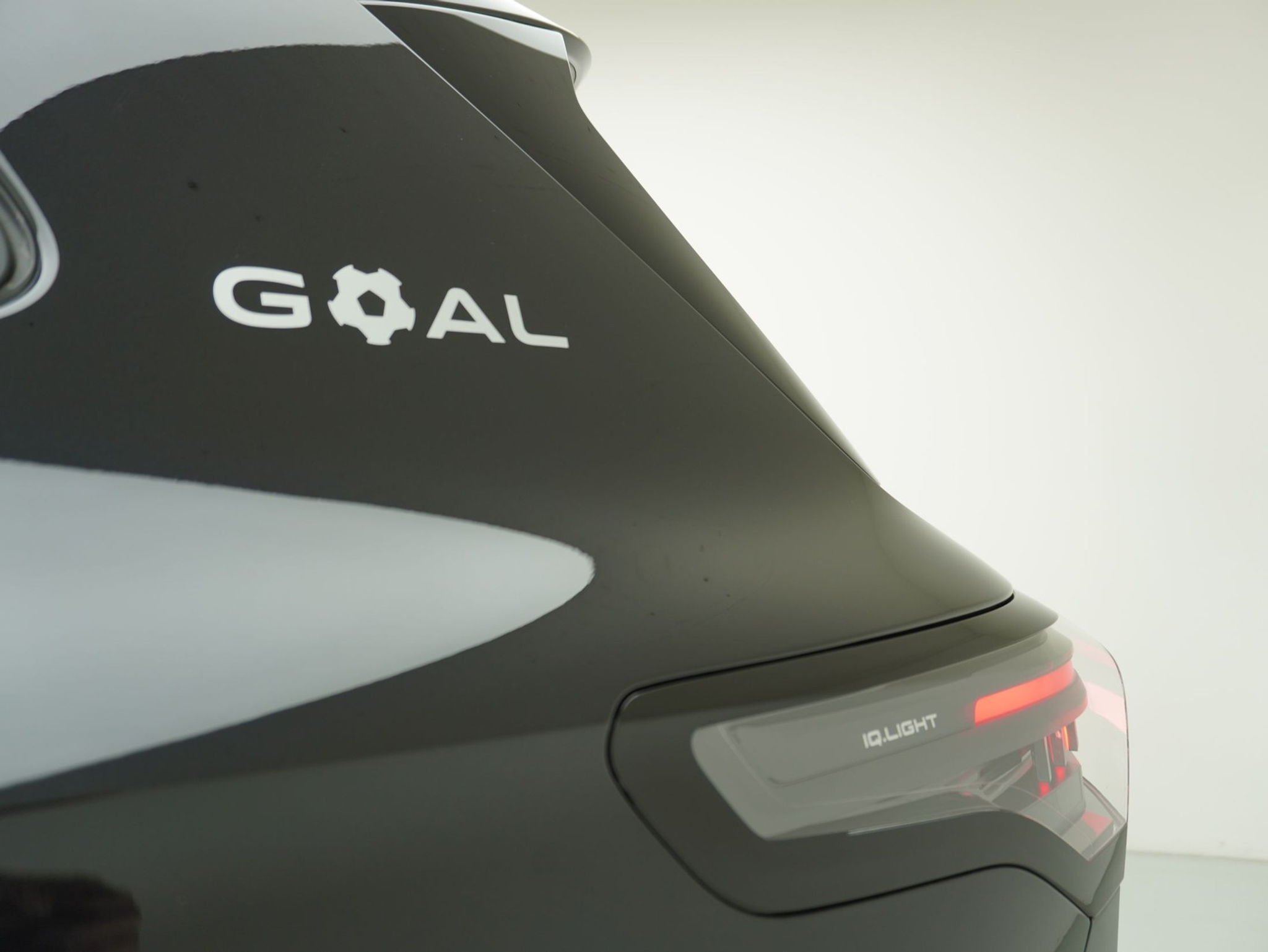 listing desktop thumbnail image 8