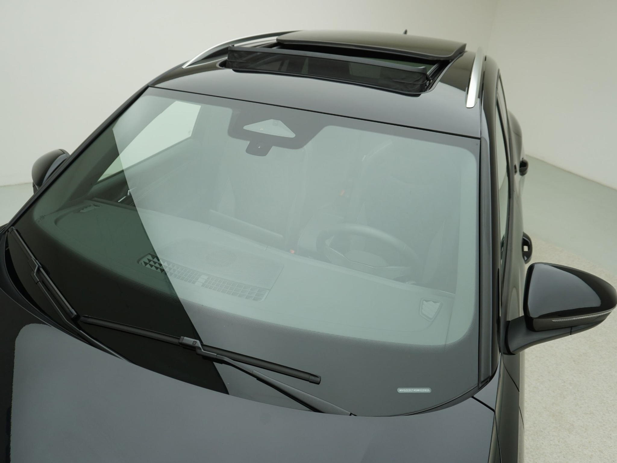 listing desktop thumbnail image 7