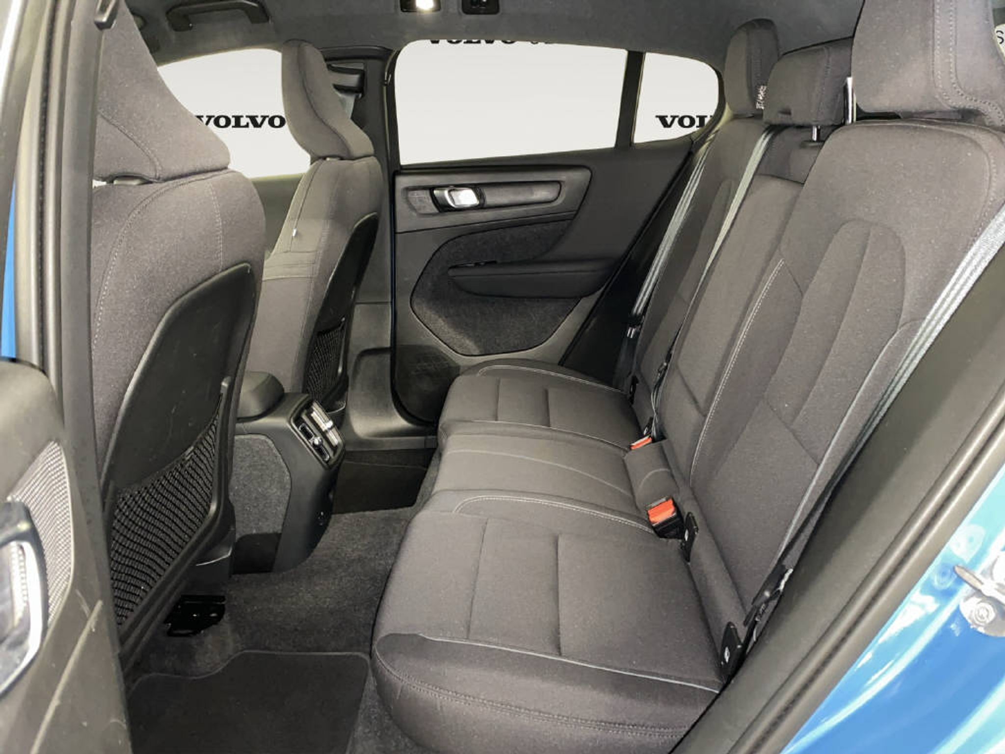 listing desktop thumbnail image 12