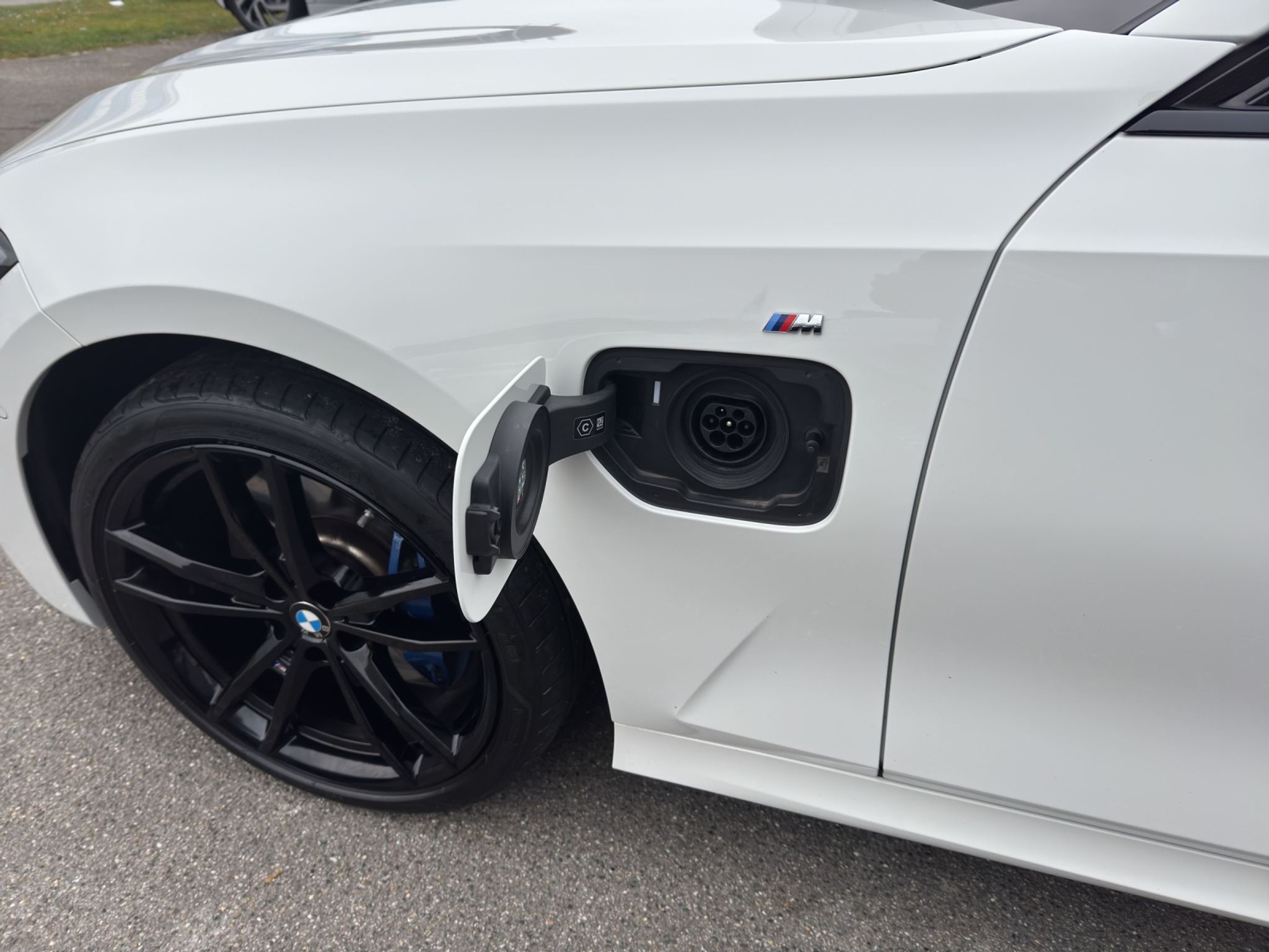 listing desktop thumbnail image 19