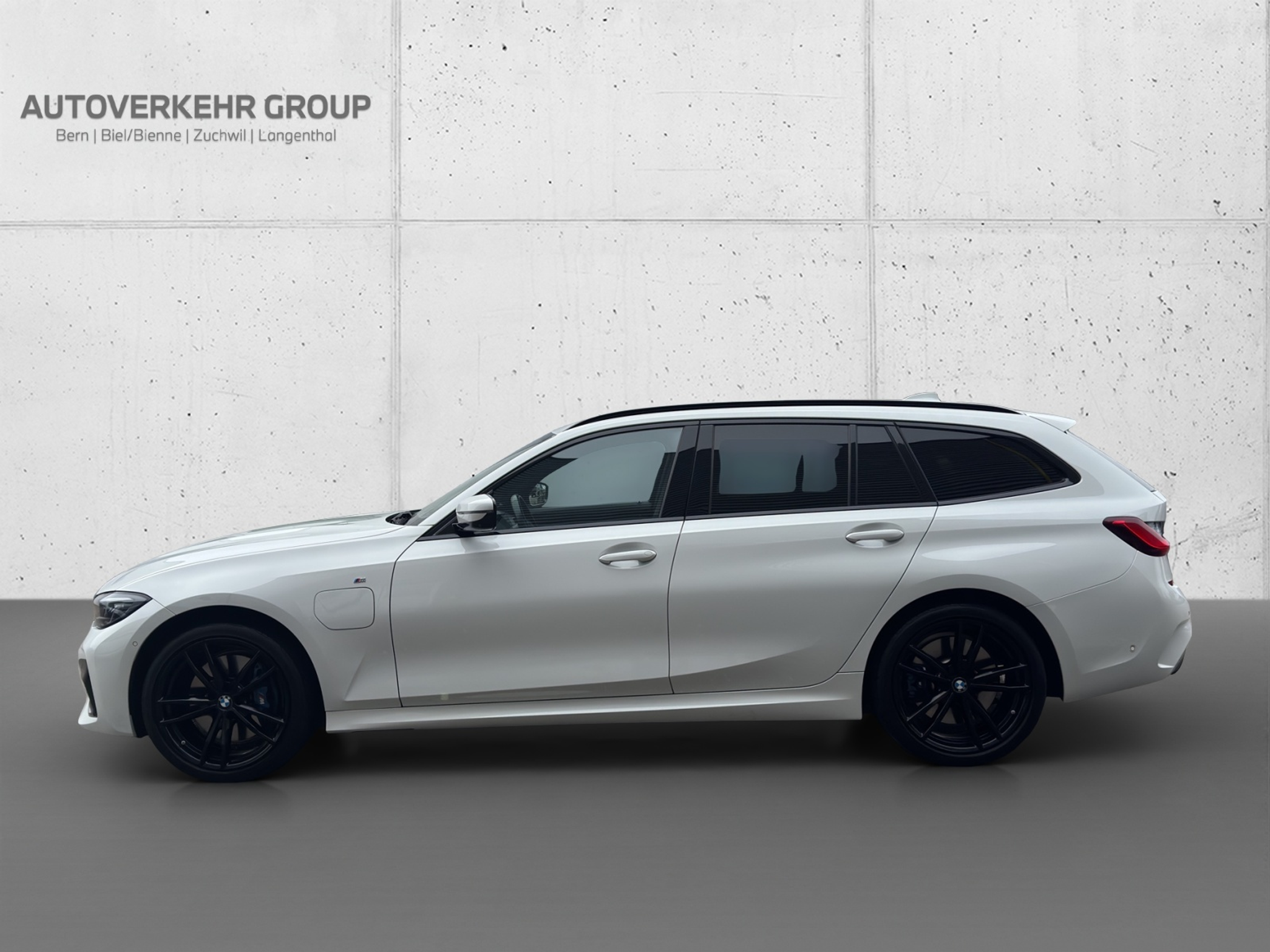 listing desktop thumbnail image 1