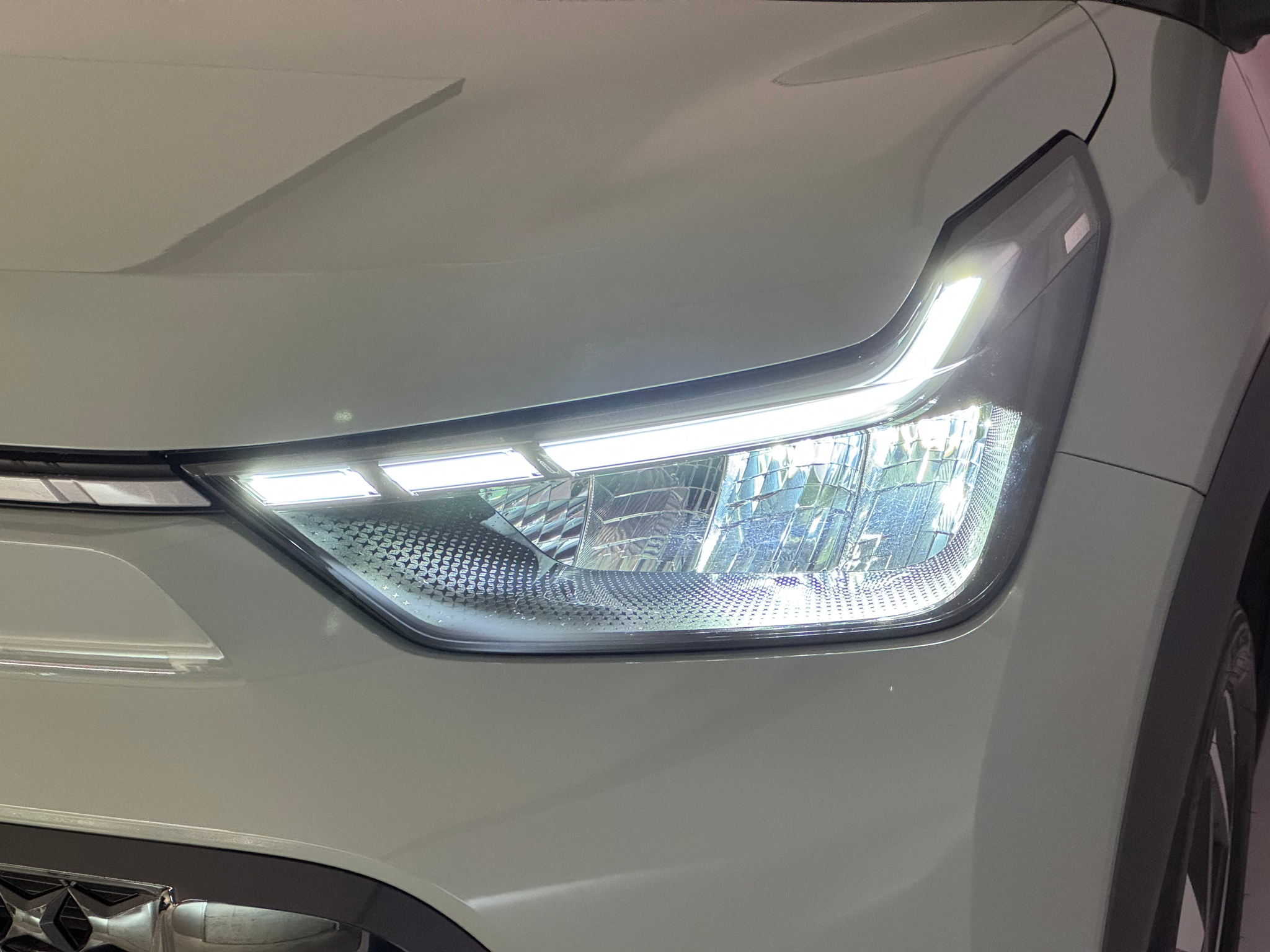 listing desktop thumbnail image 16