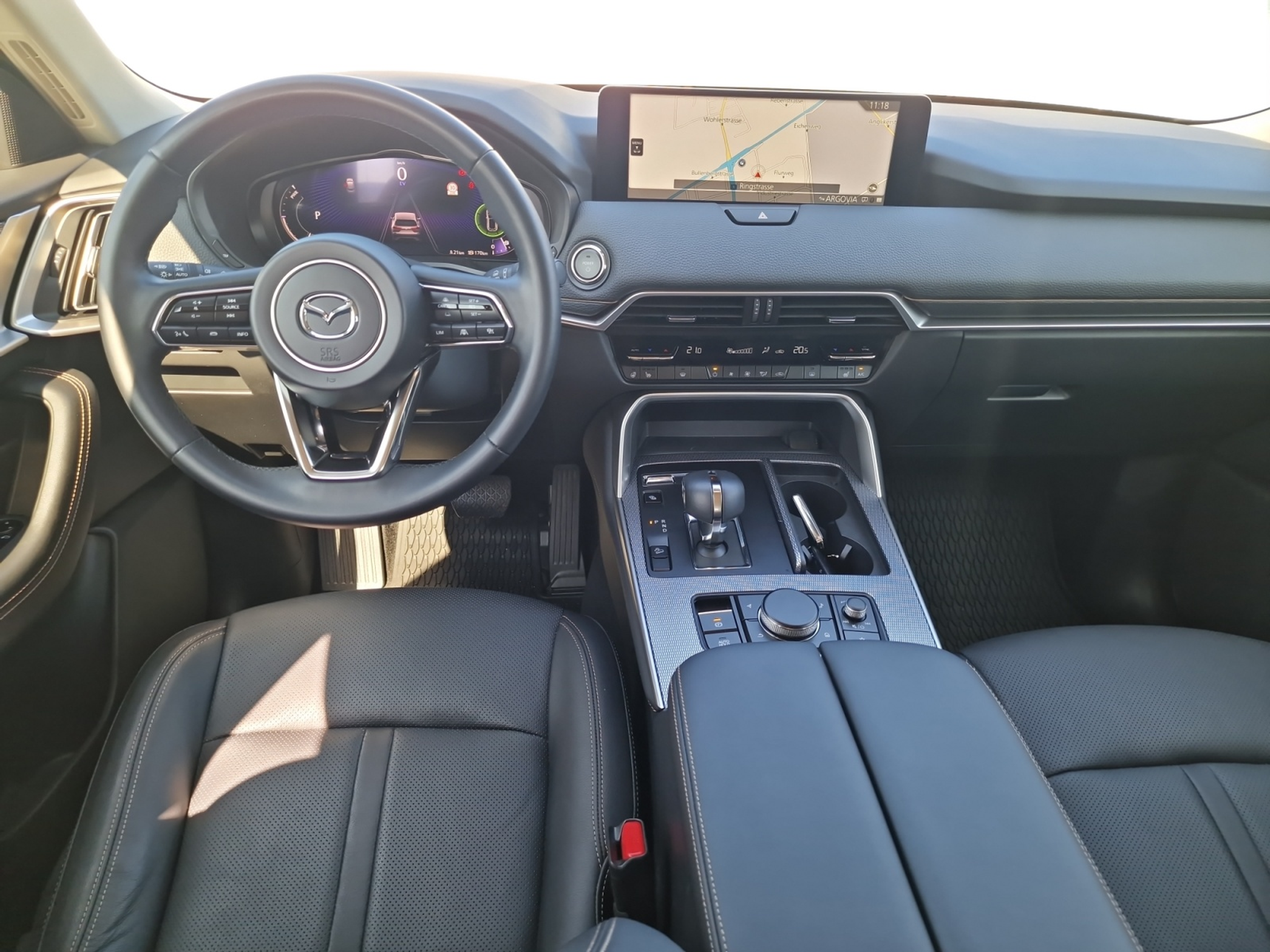 listing desktop thumbnail image 15