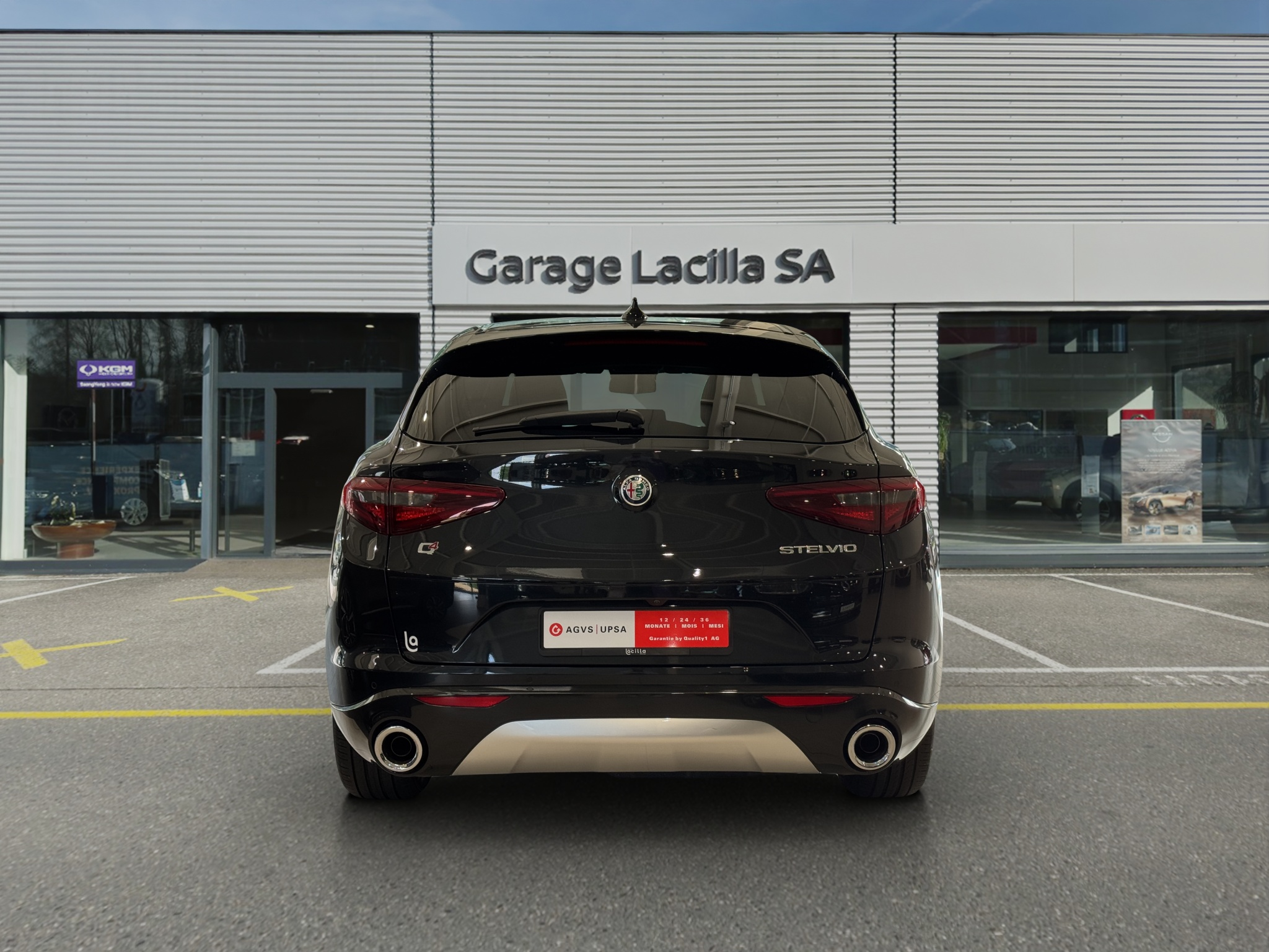 listing desktop thumbnail image 4