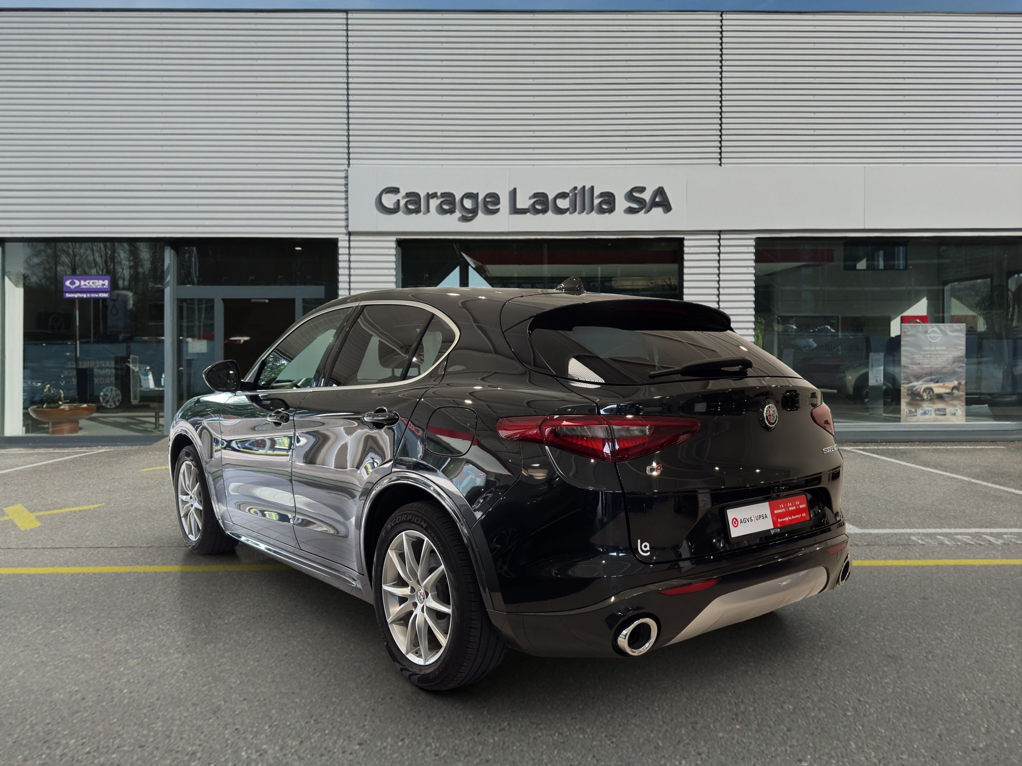 listing desktop thumbnail image 3