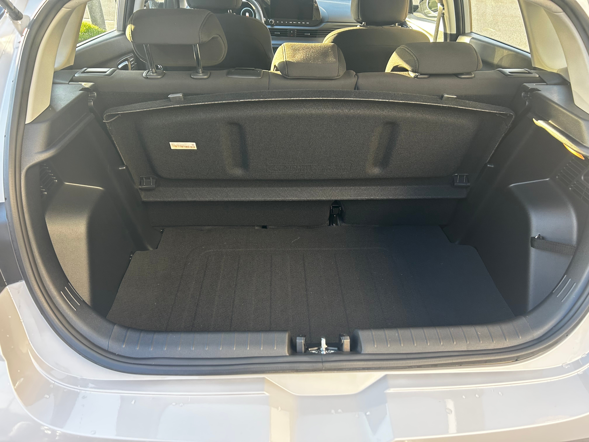 listing desktop thumbnail image 12