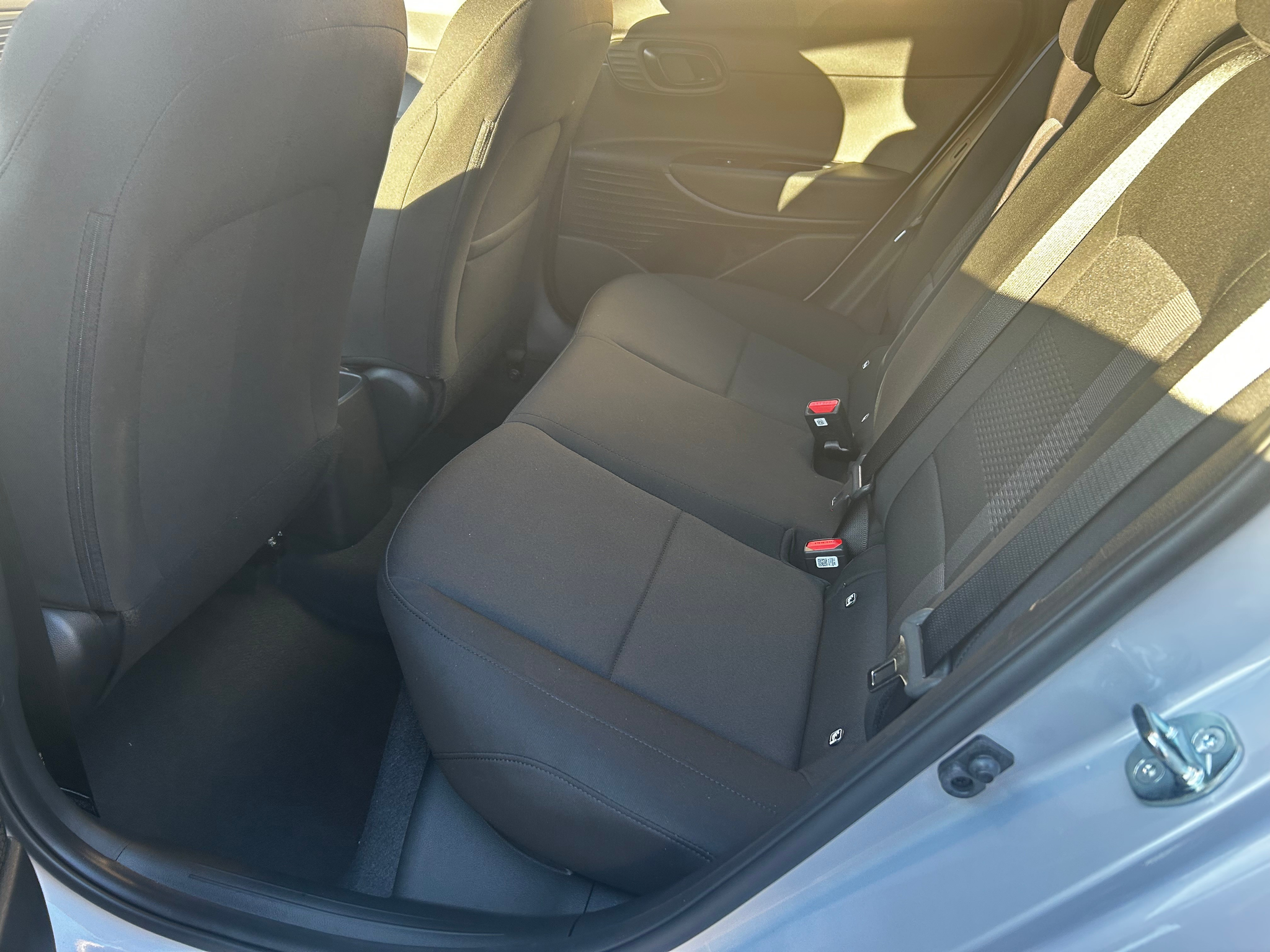 listing desktop thumbnail image 11