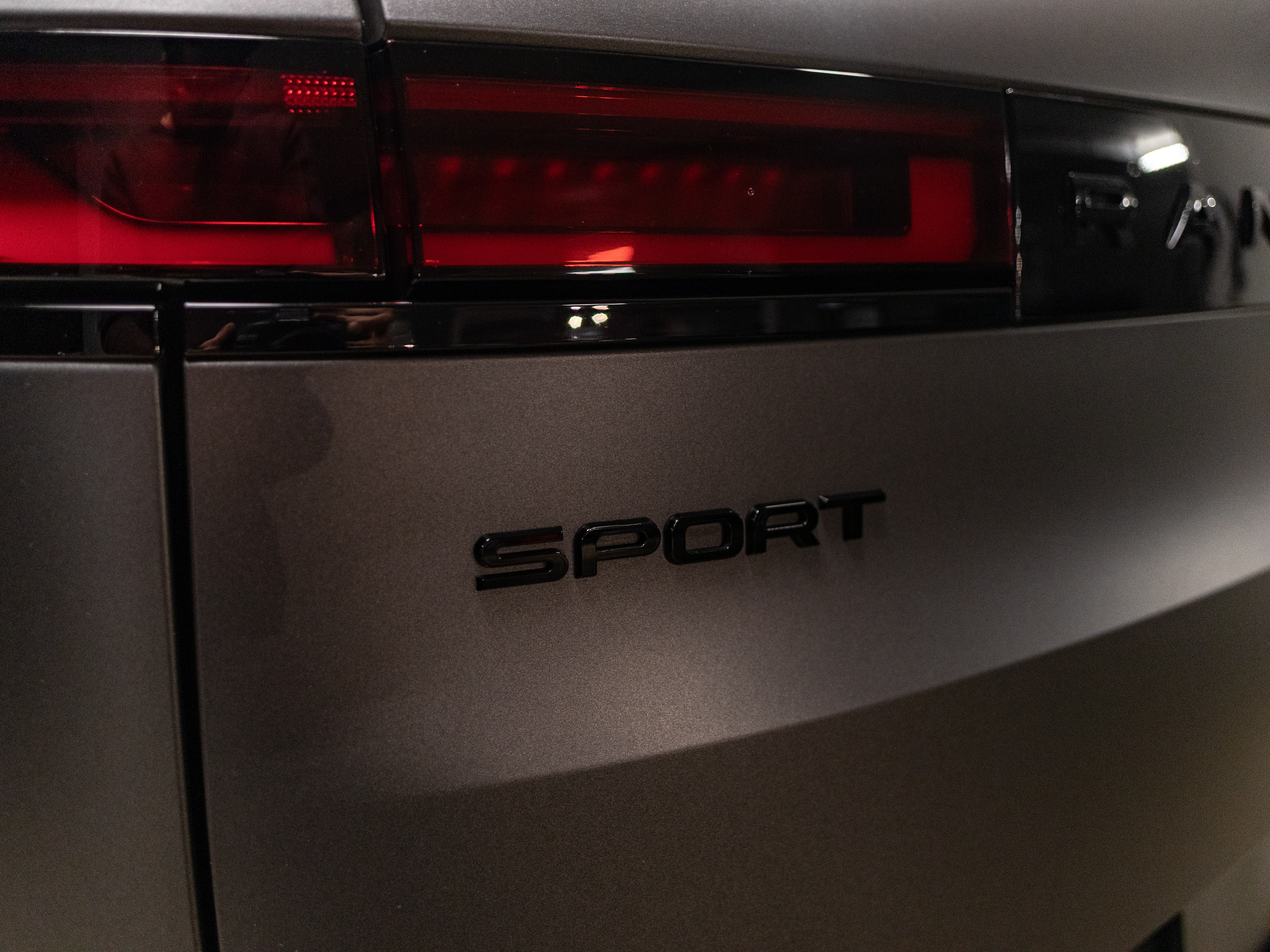 listing desktop thumbnail image 13