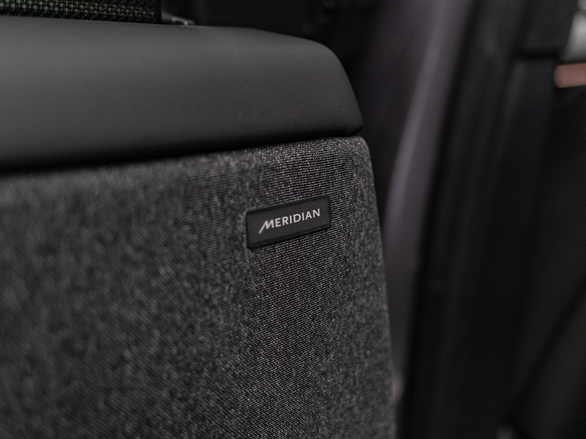 listing desktop thumbnail image 27