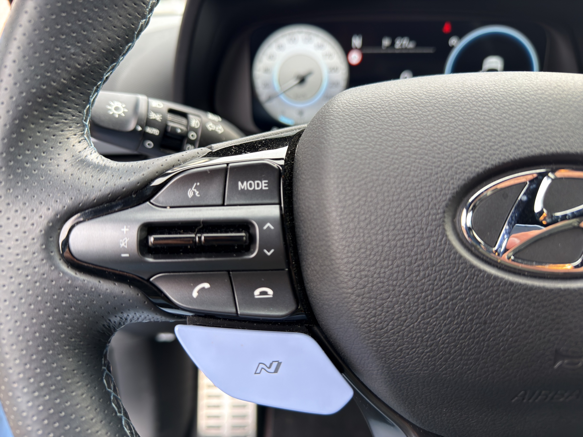 listing desktop thumbnail image 15