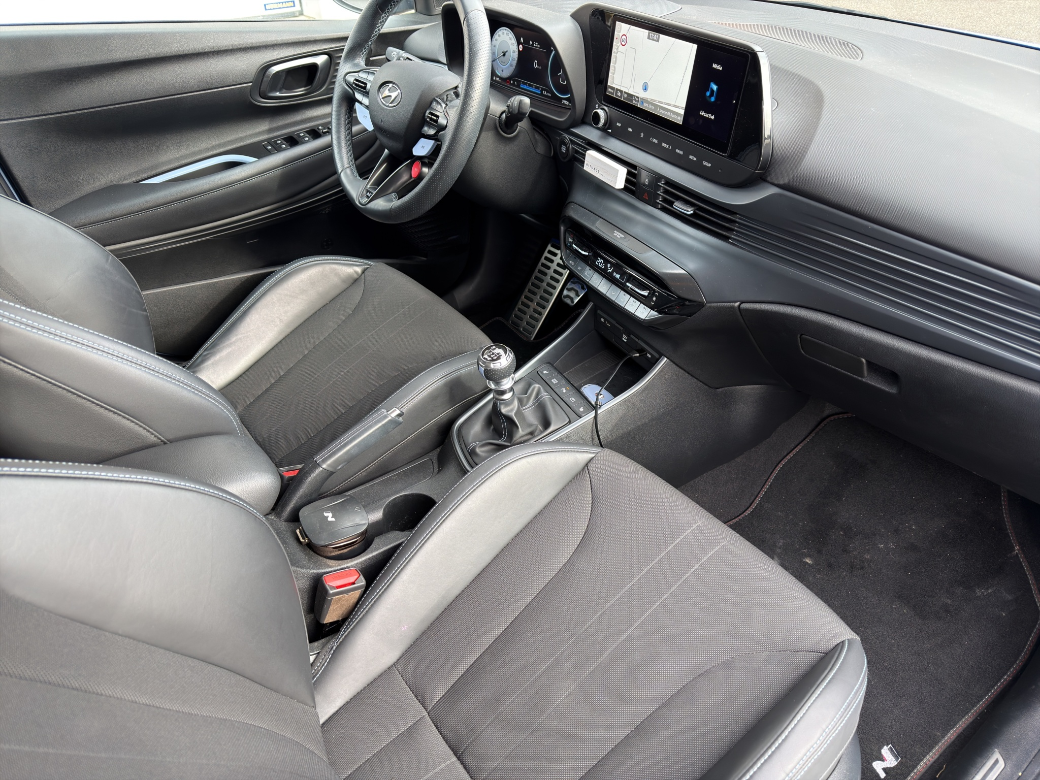 listing desktop thumbnail image 23