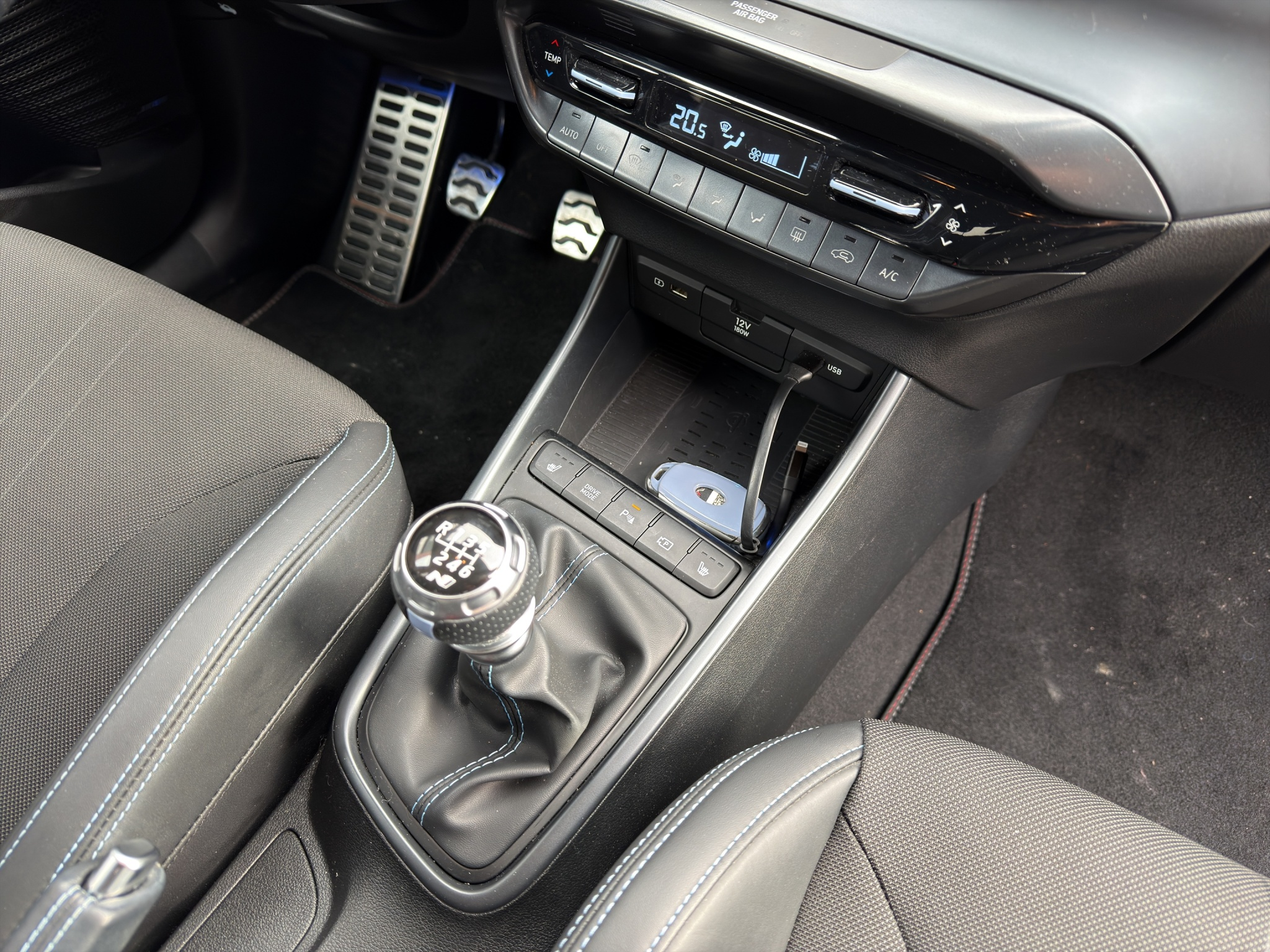 listing desktop thumbnail image 24