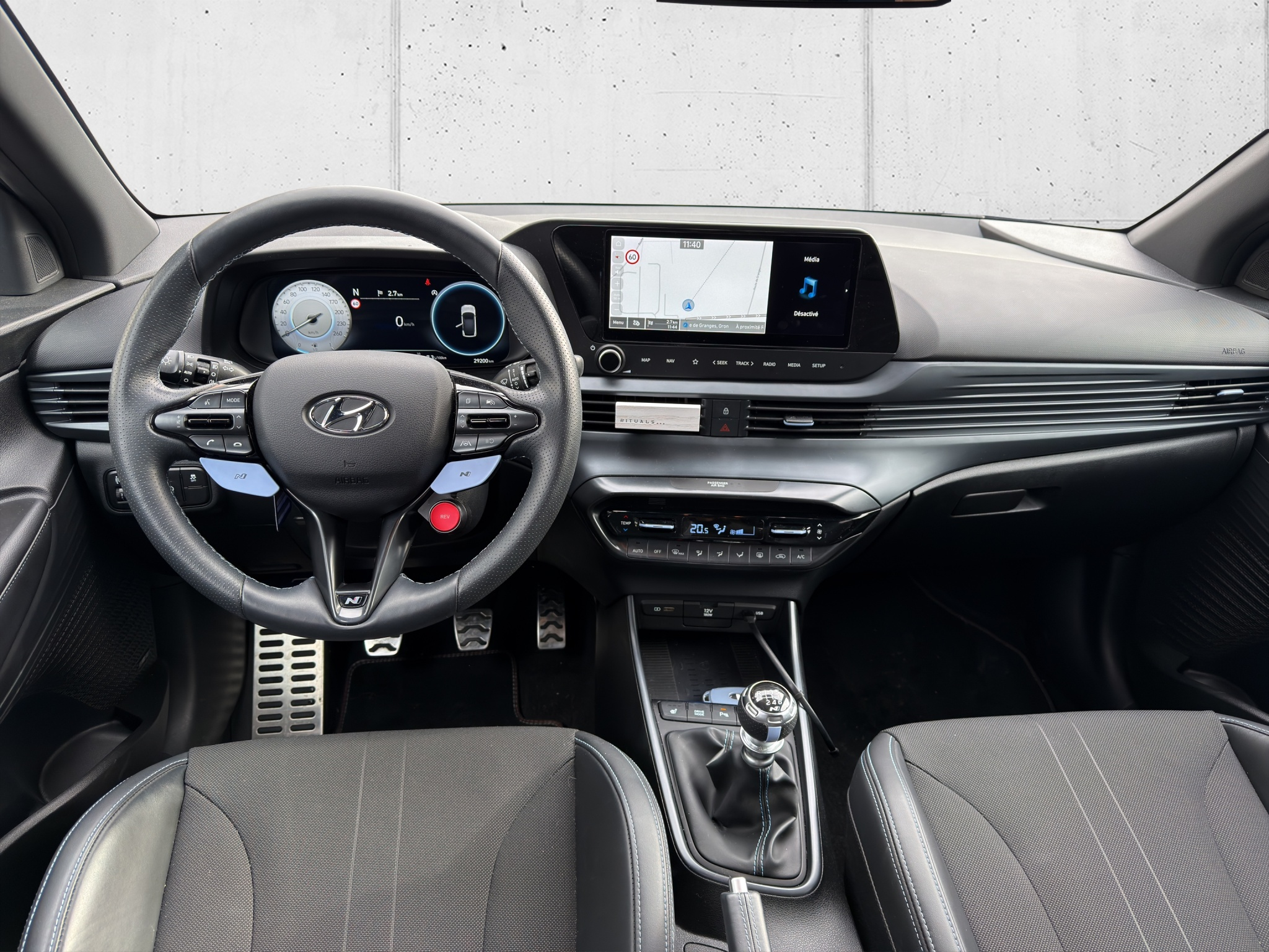 listing desktop thumbnail image 12