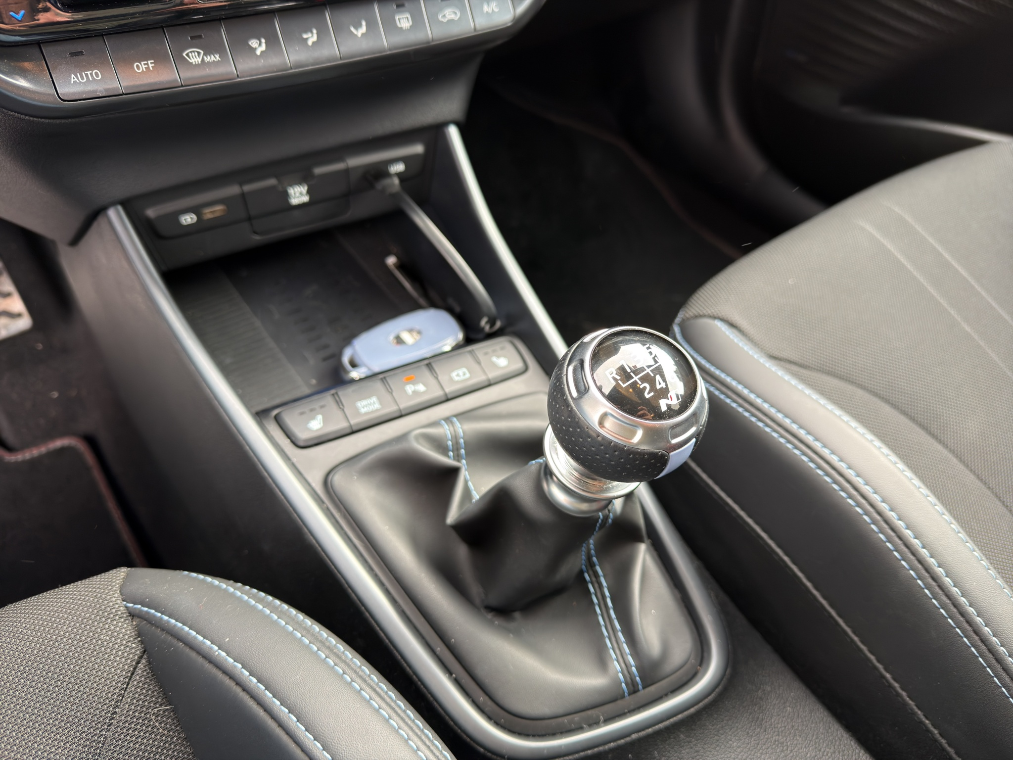 listing desktop thumbnail image 21