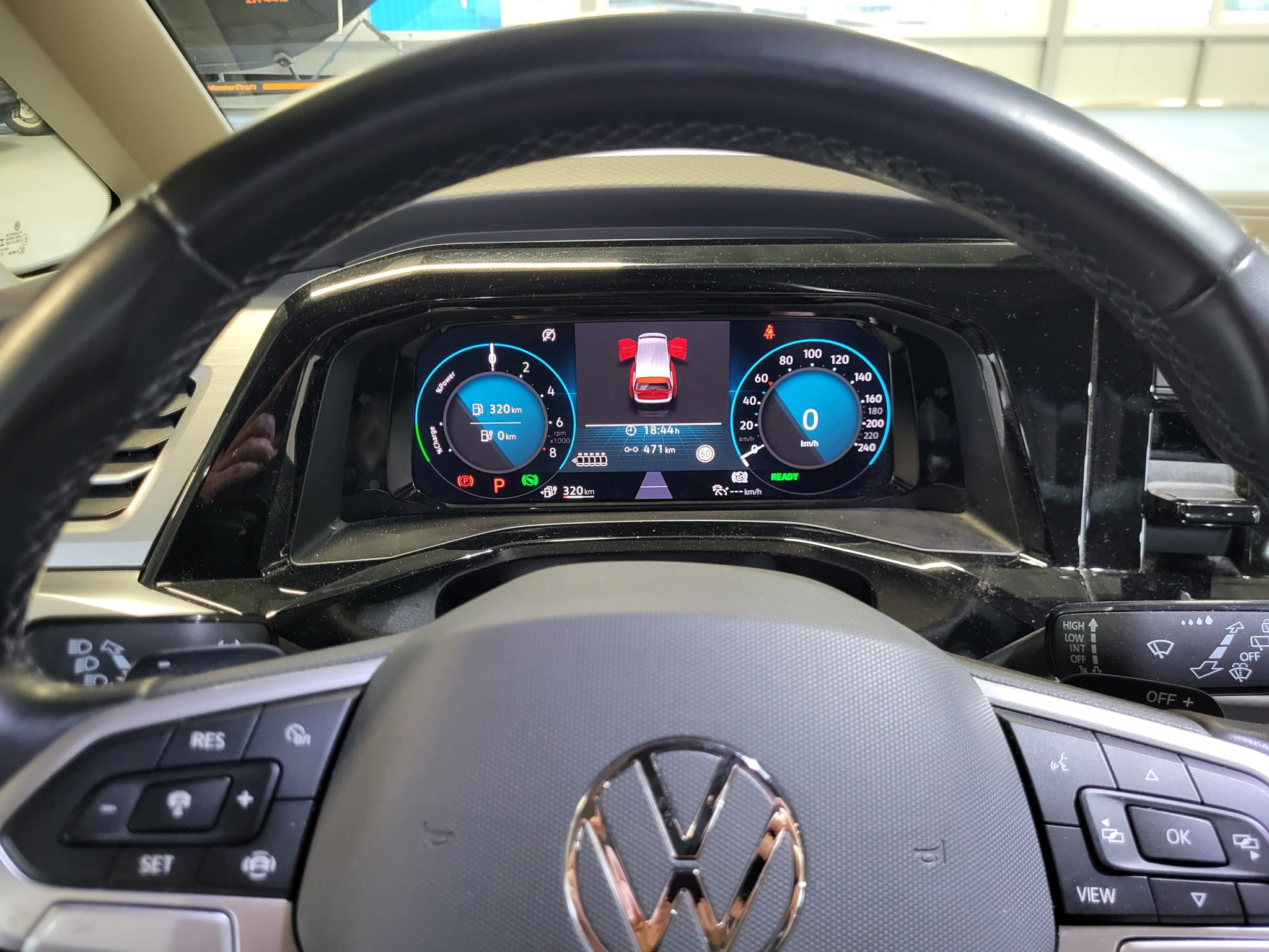 listing desktop thumbnail image 11