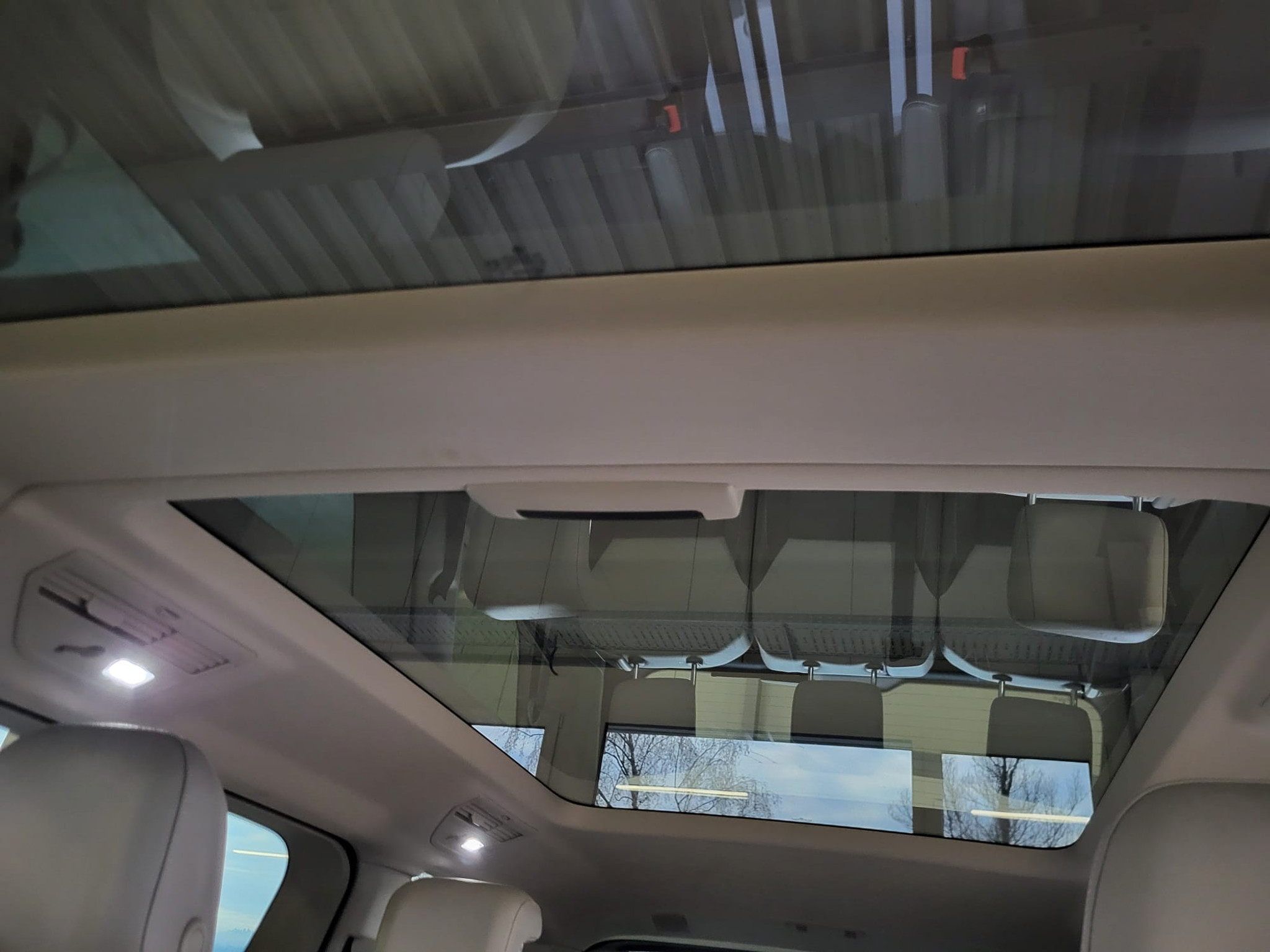 listing desktop thumbnail image 17