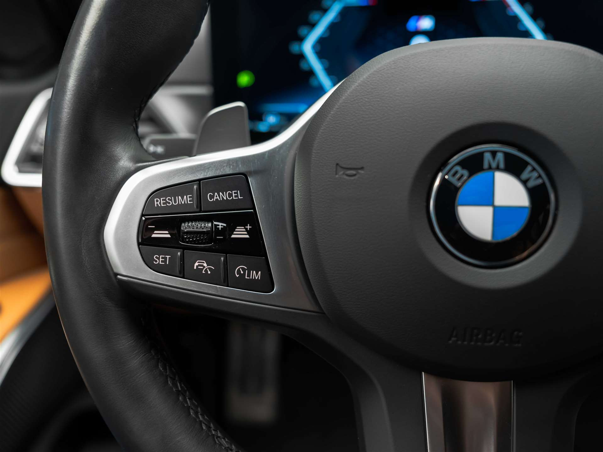 listing desktop thumbnail image 31