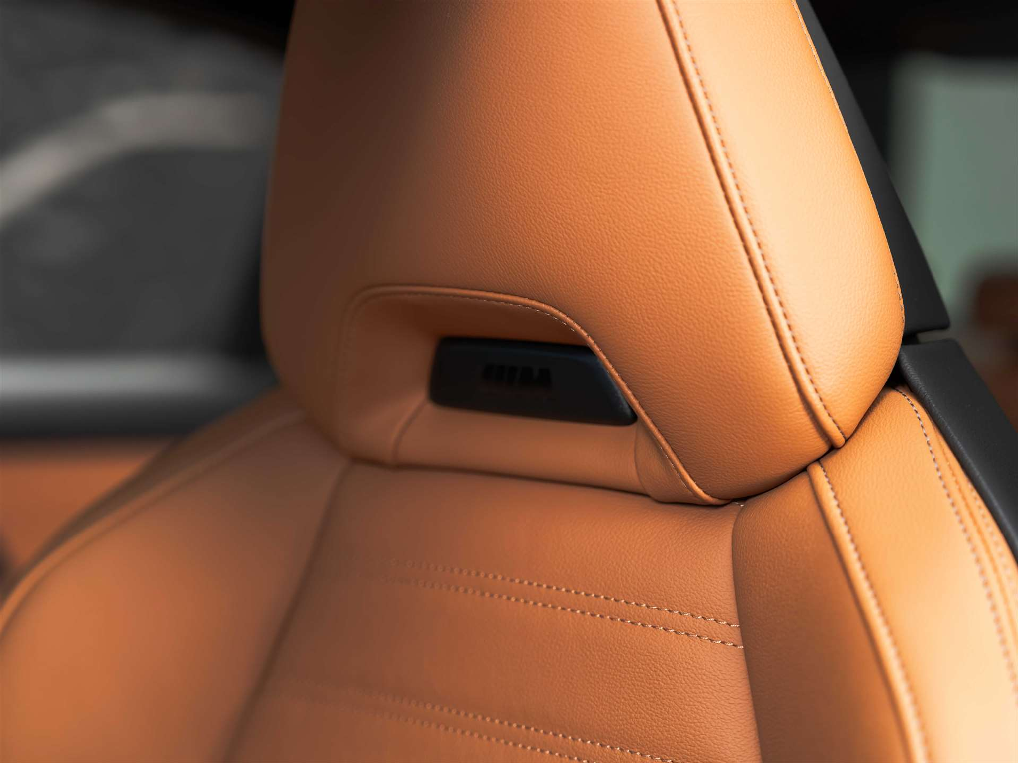 listing desktop thumbnail image 11