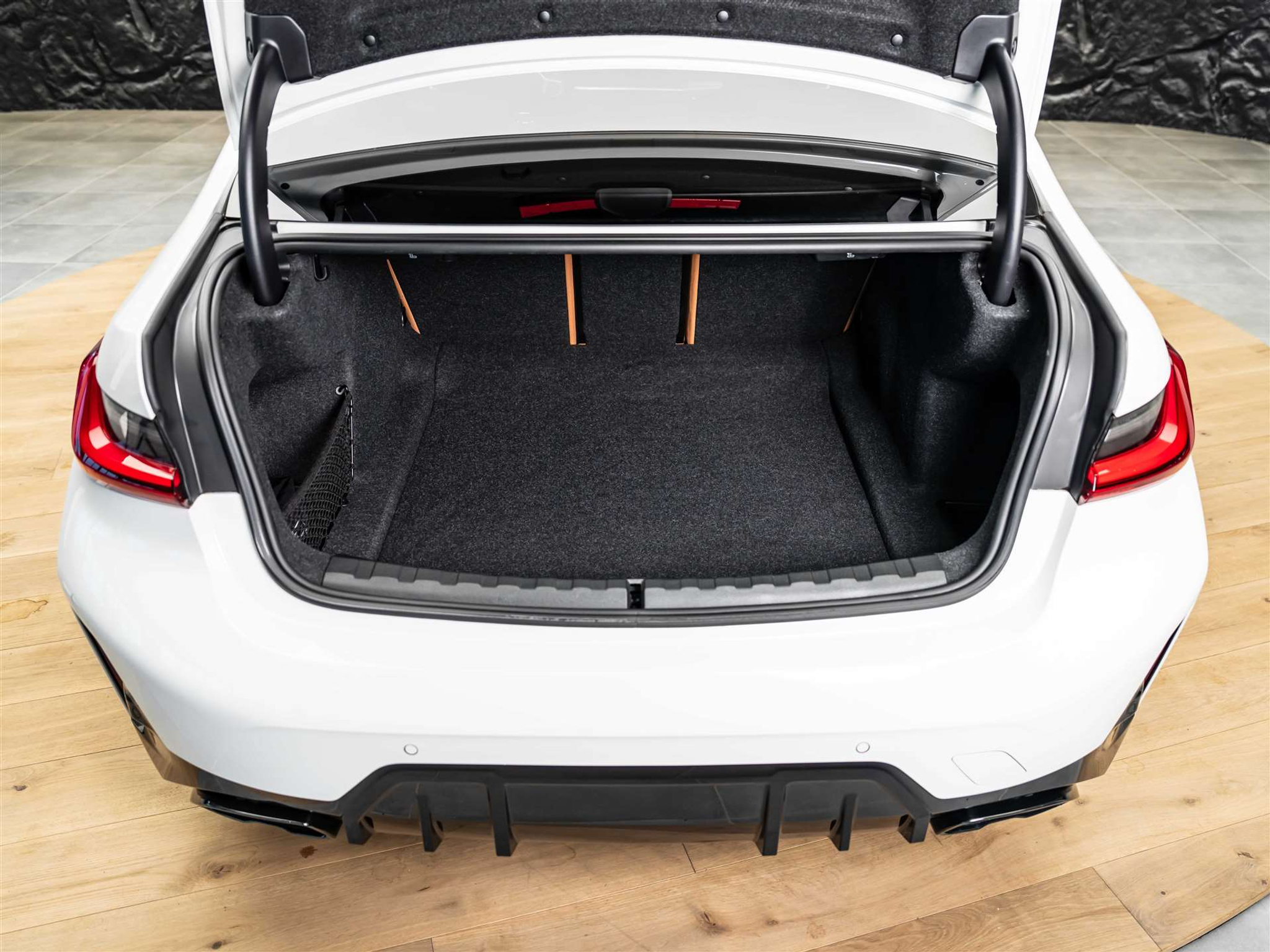 listing desktop thumbnail image 50