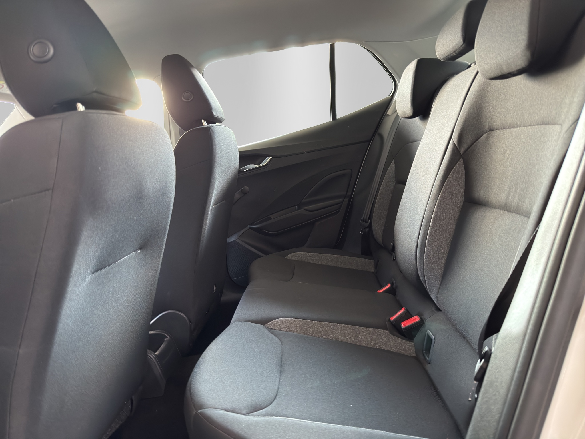 listing desktop thumbnail image 13