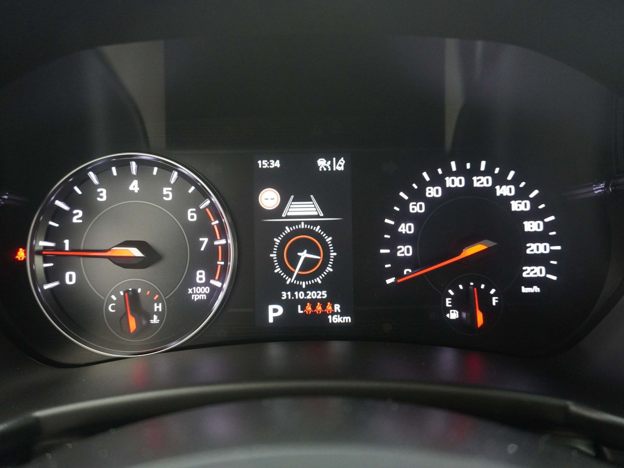 listing desktop thumbnail image 10