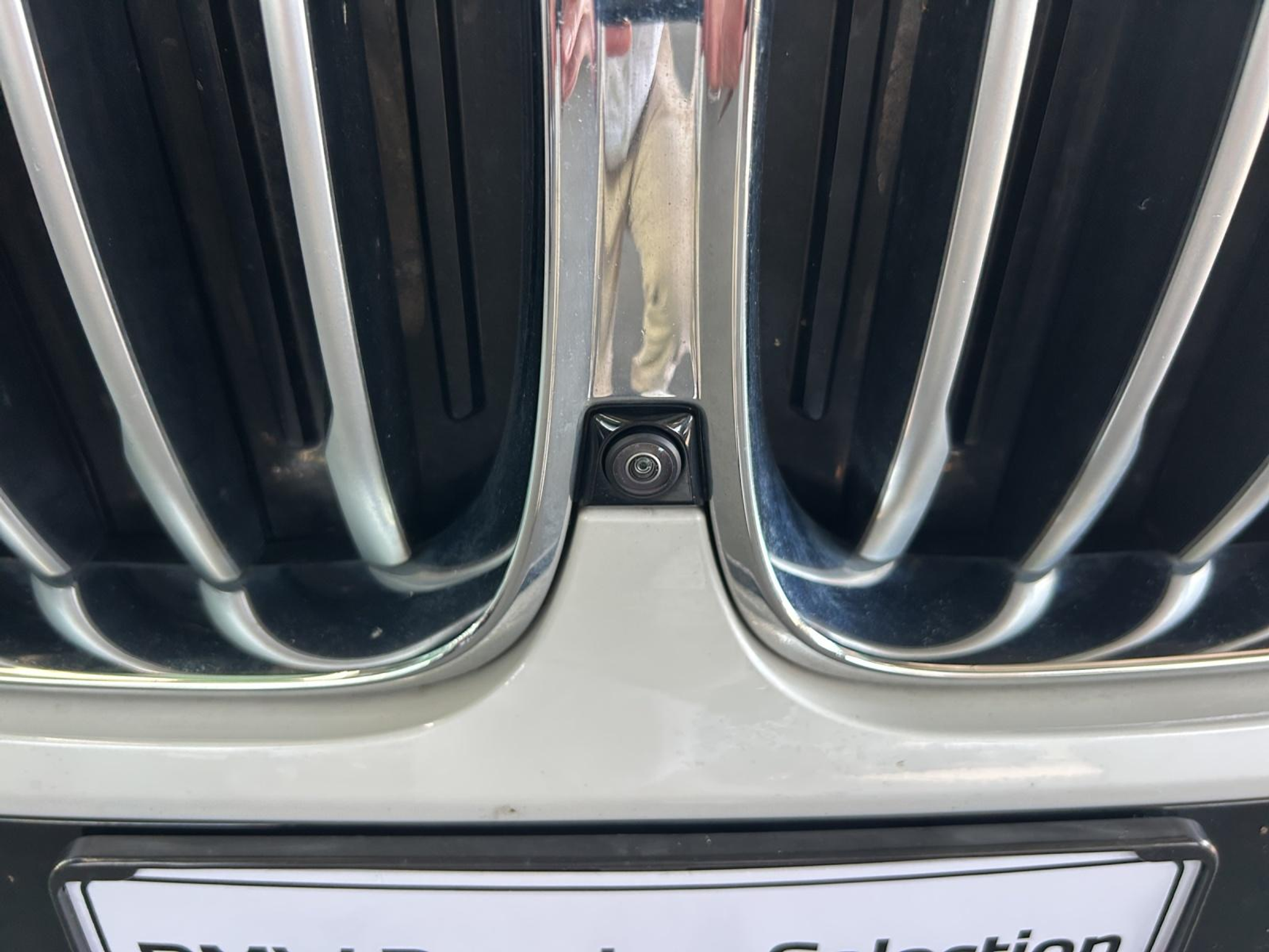 listing desktop thumbnail image 25