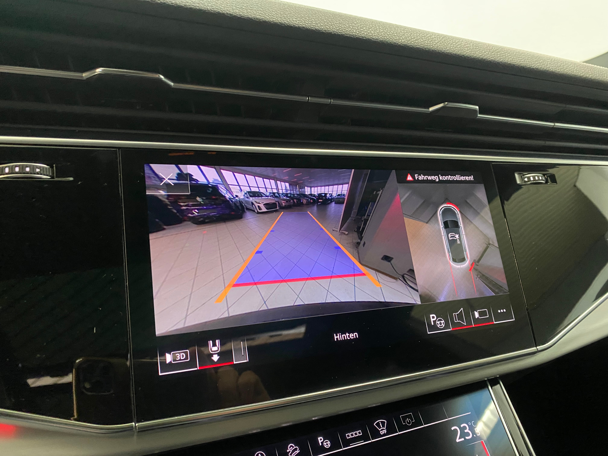 listing desktop thumbnail image 12