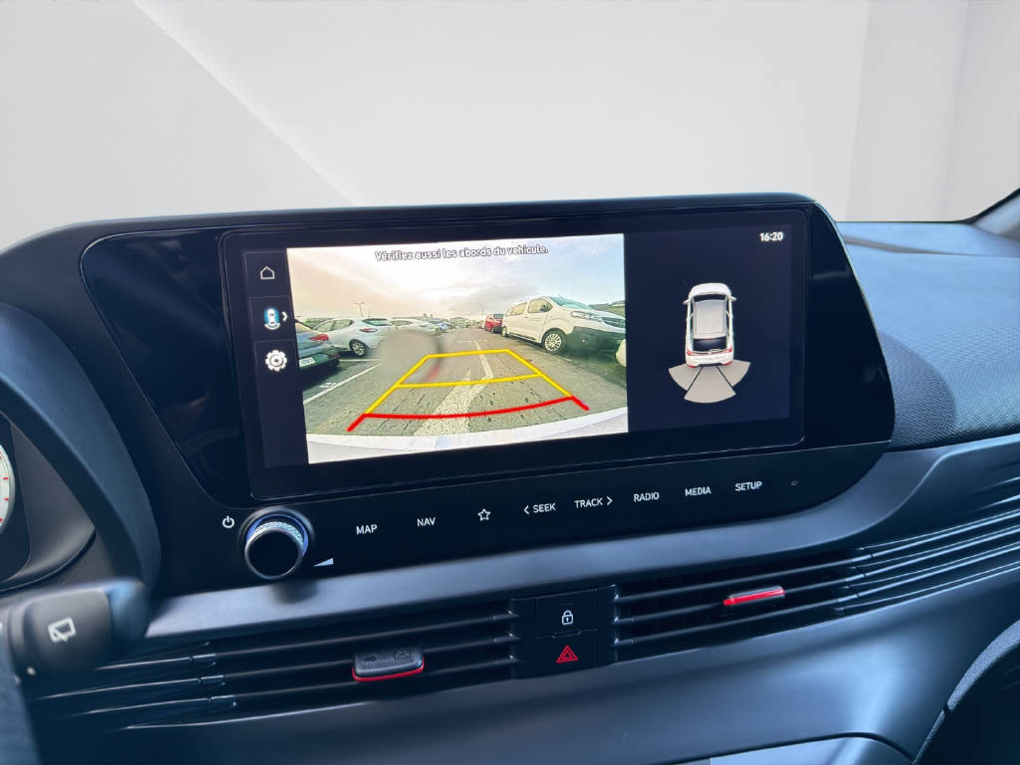 listing desktop thumbnail image 14