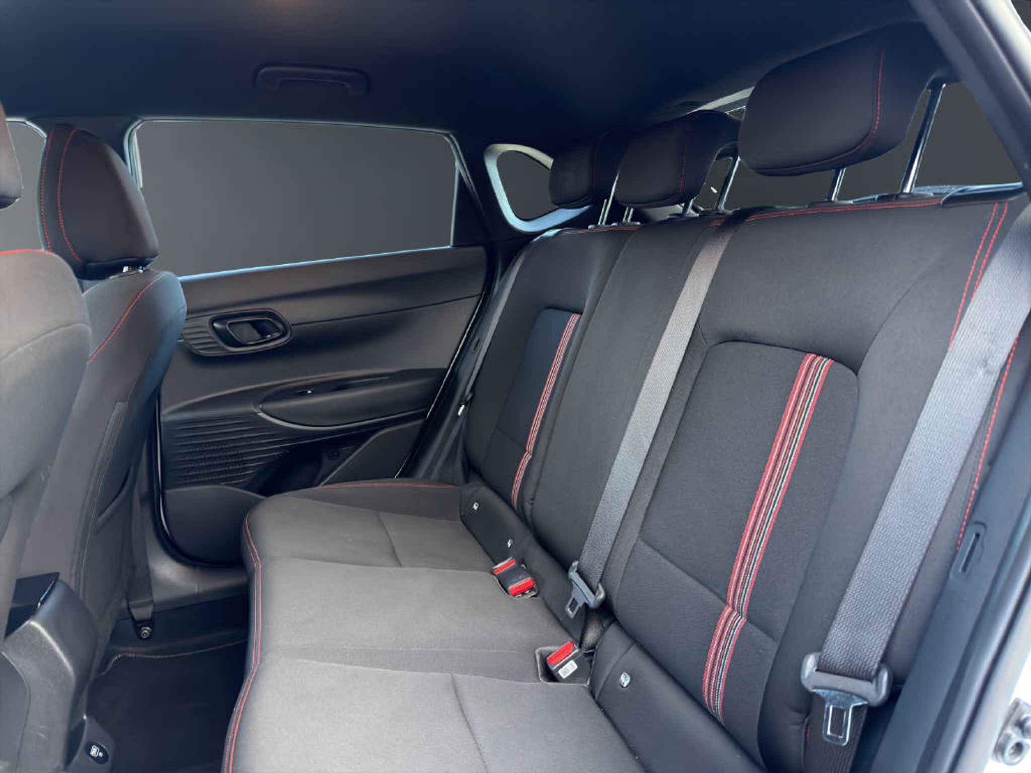 listing desktop thumbnail image 10