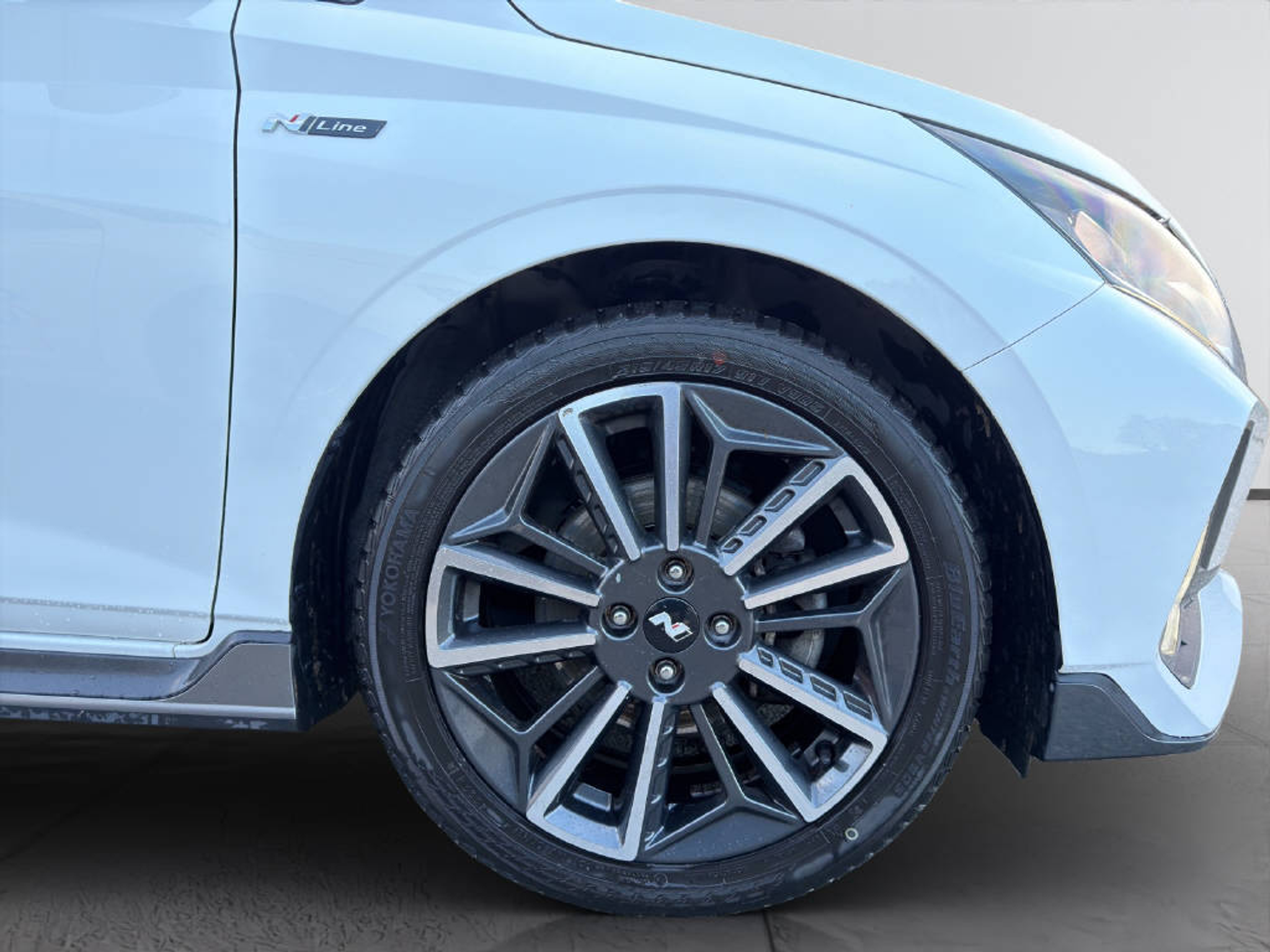 listing desktop thumbnail image 13