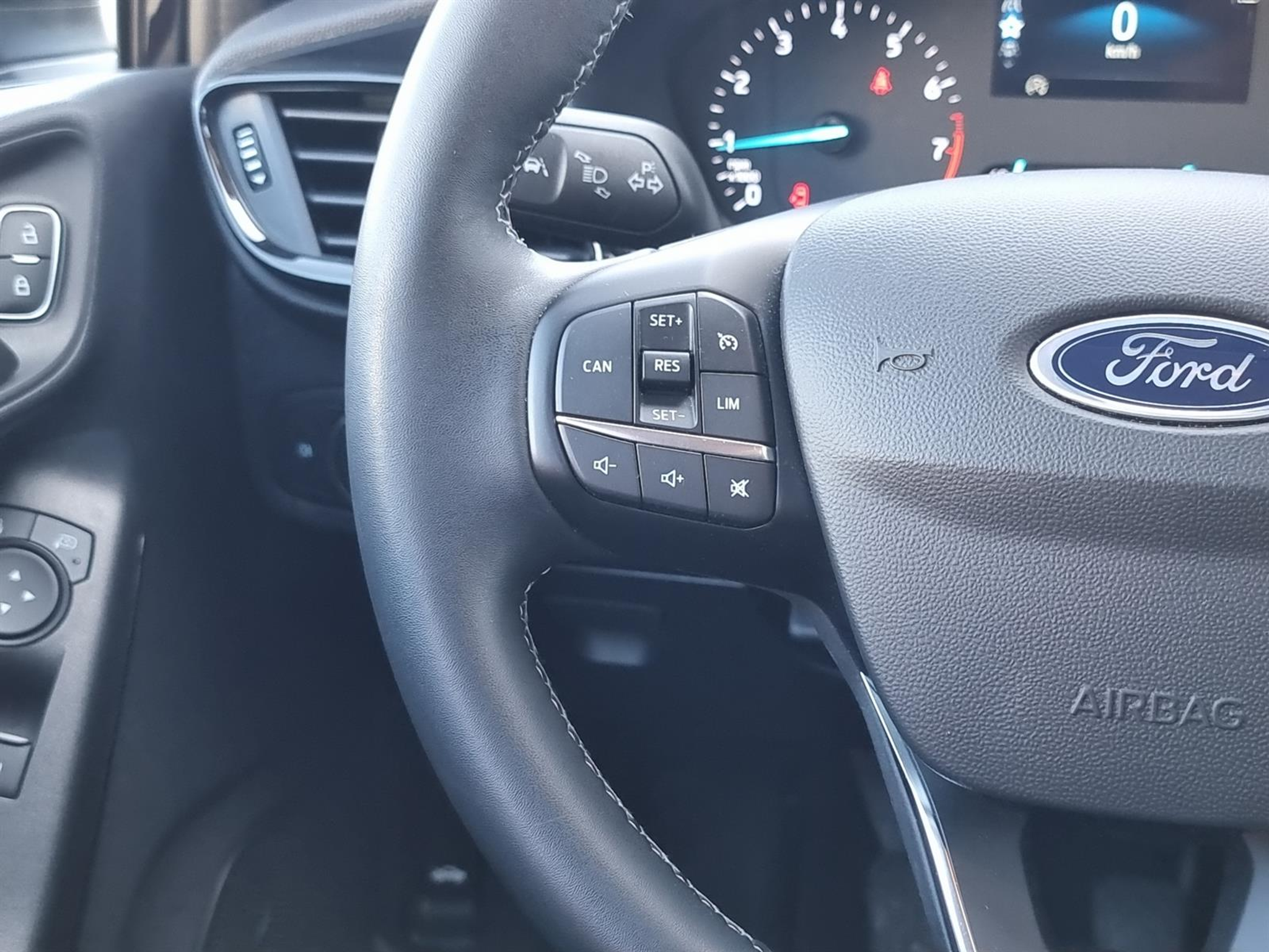 listing desktop thumbnail image 9