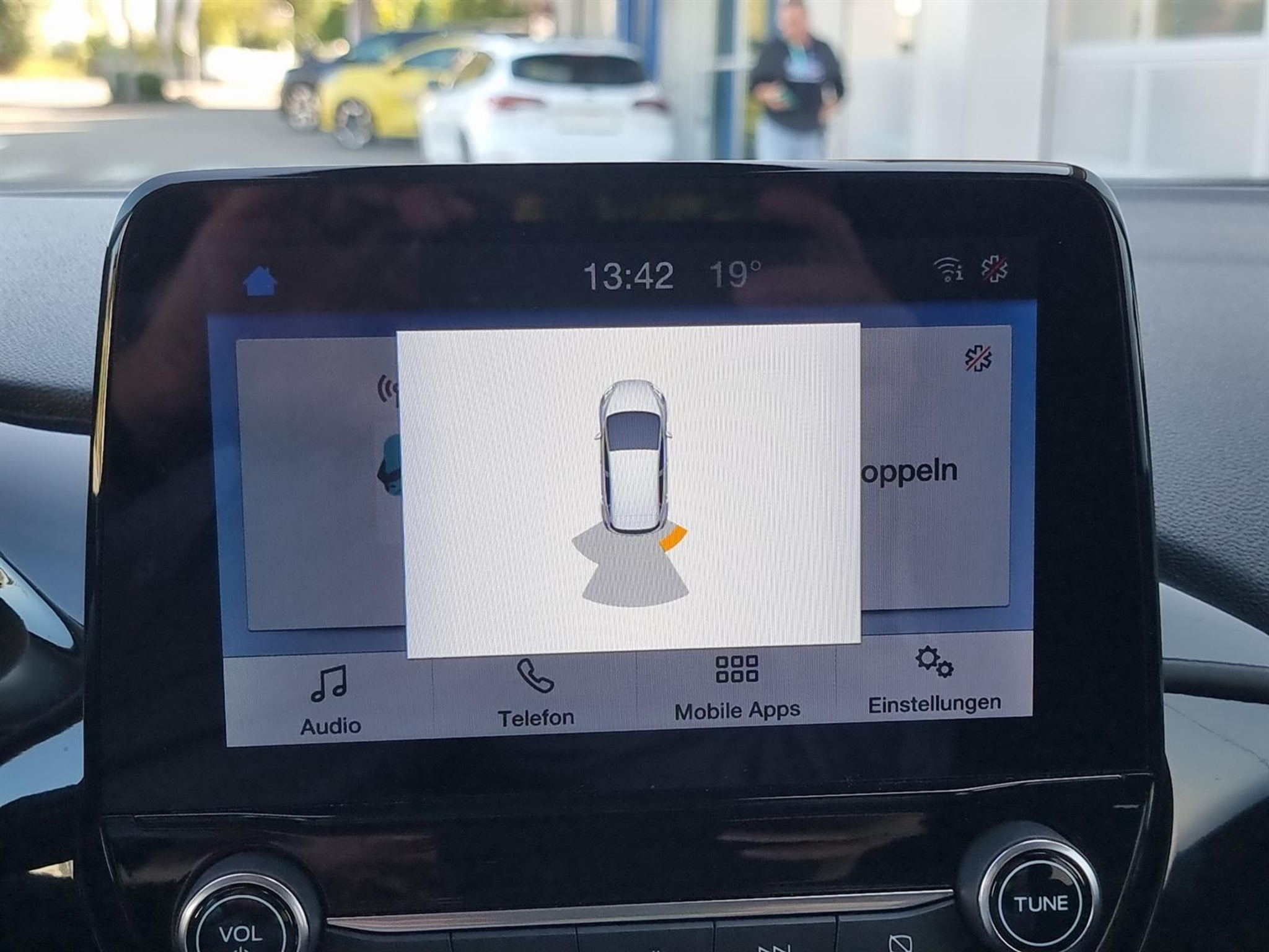 listing desktop thumbnail image 7