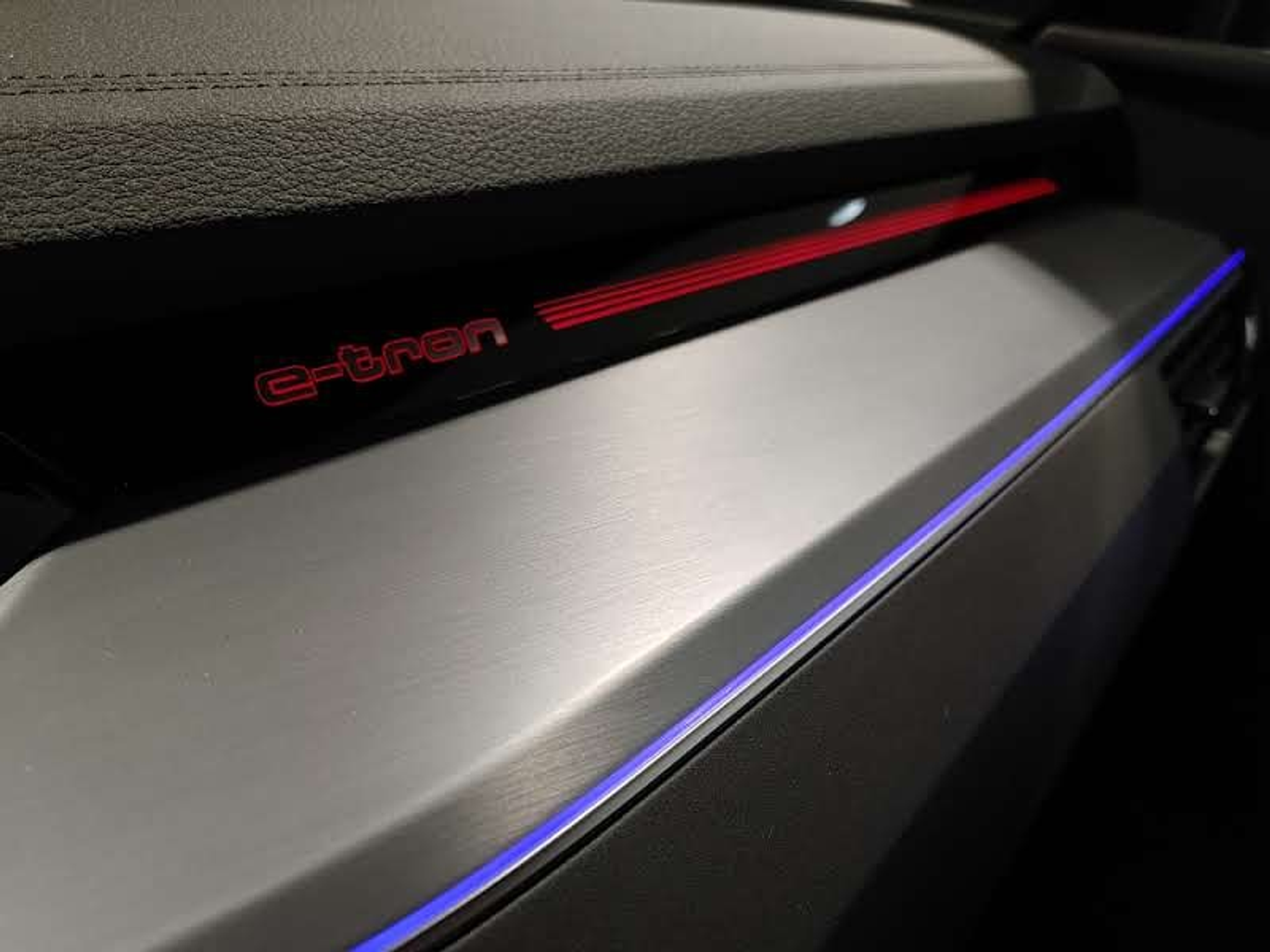 listing desktop thumbnail image 8